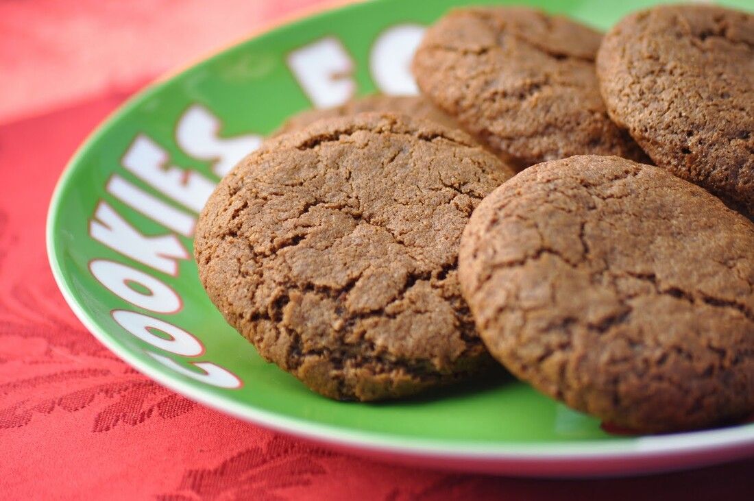 Vegan Gluten-Free Soft Molasses Cookies