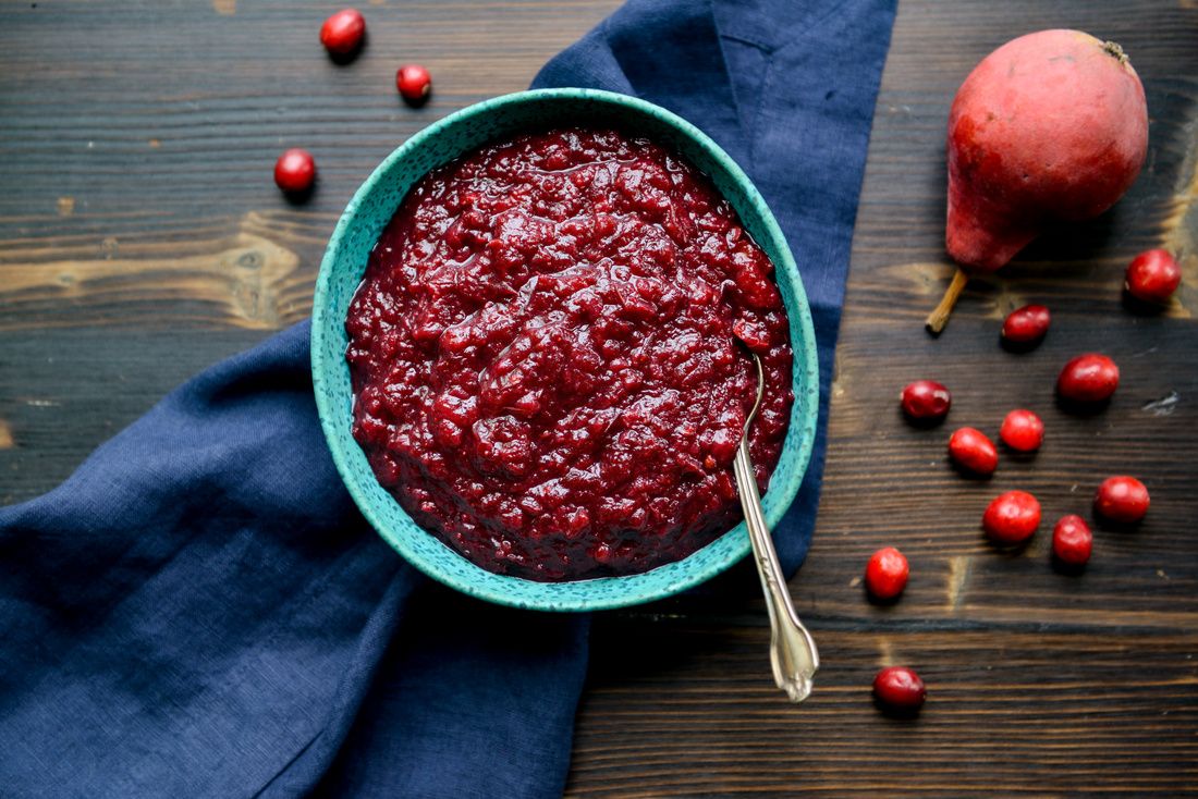 CRANBERRY-PEAR SAUCE-COCONUT SUGAR-1