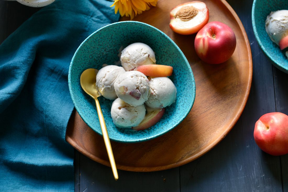 DAIRY-FREE WHITE NECTARINE ICE CREAM-2