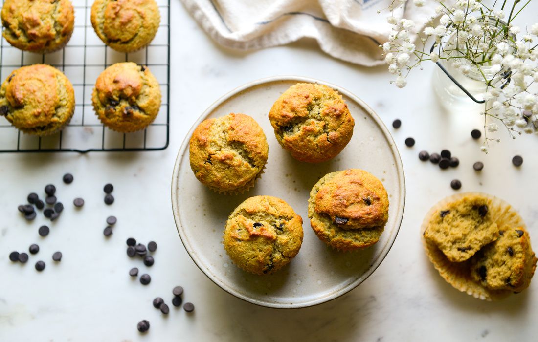 GRAIN-FREE DAIRY-FREE PALEO BANANA CHOCOLATE CHIP MUFFINS-11