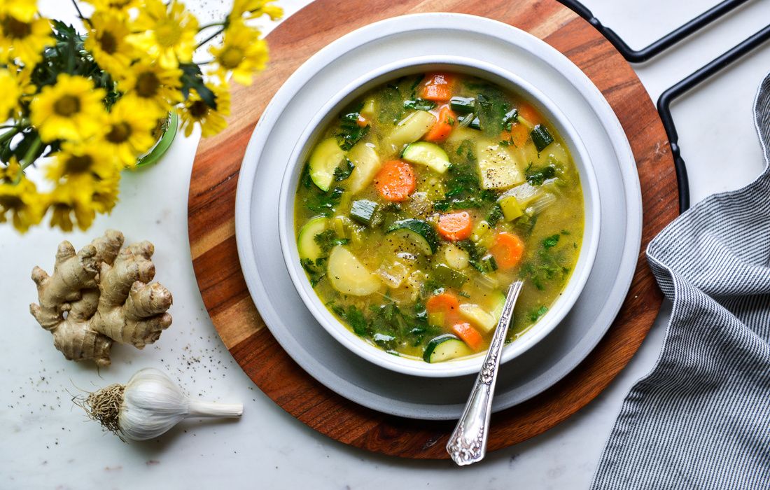 HEALING GARLIC-GINGER VEGETABLE SOUP-1