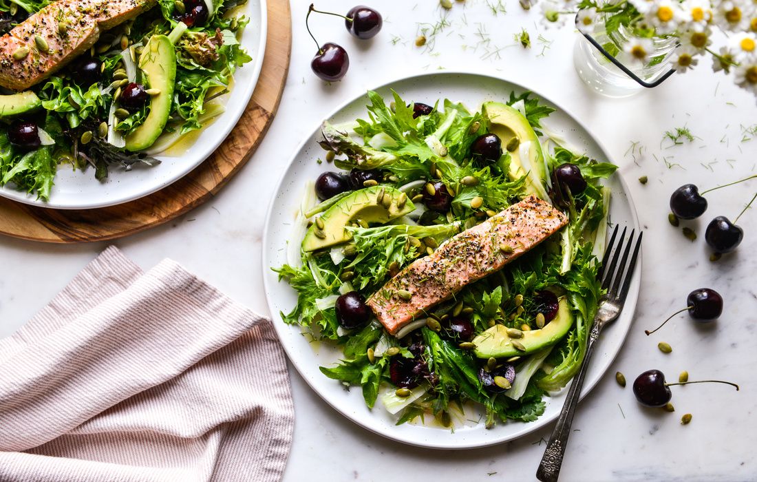 SALMON-FENNEL-CHERRY SALAD WITH GRAPEFRUIT VINAIGRETTE-2