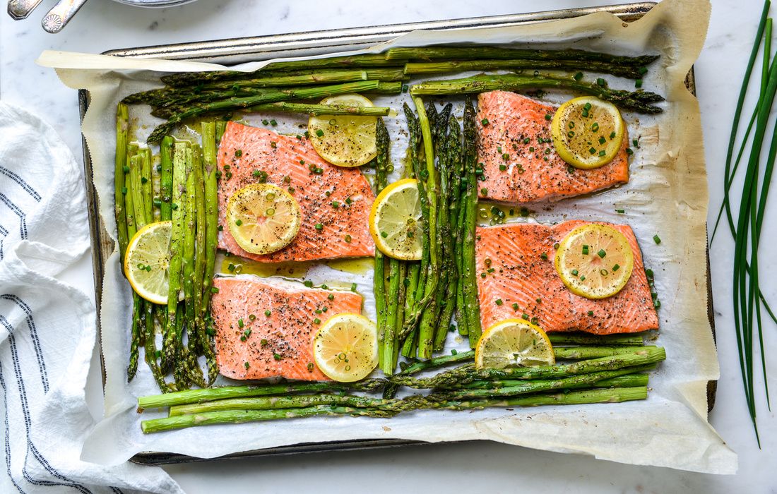 SHEET PAN SALMON AND ASPARAGUS-2