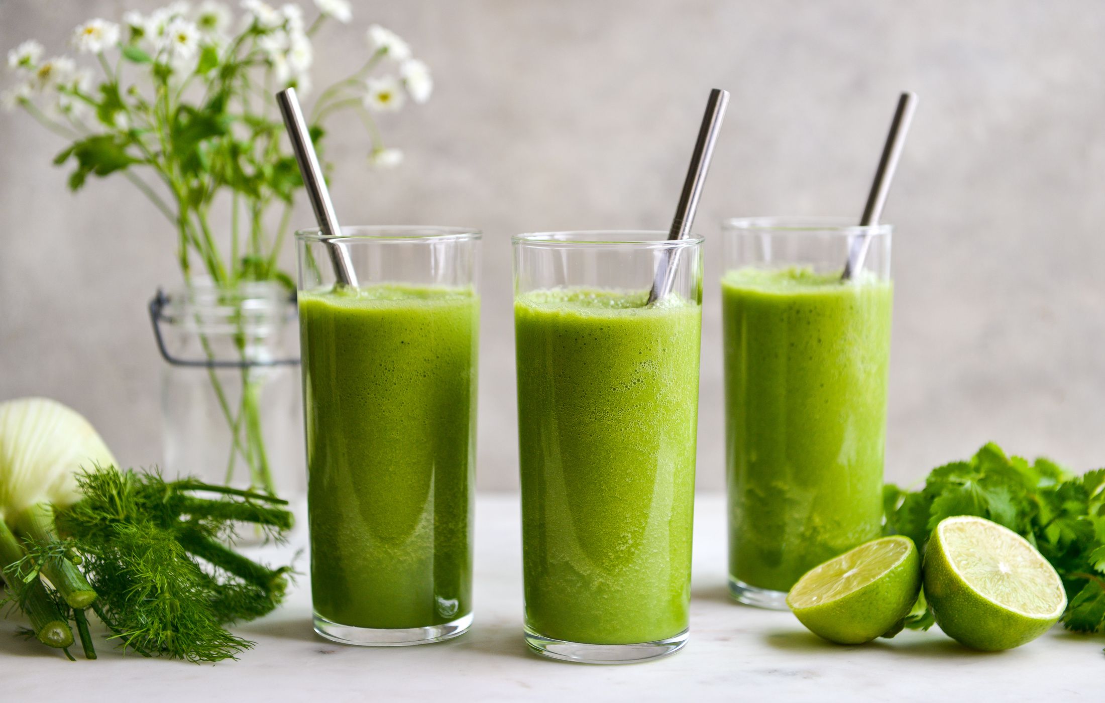 ANTI-INFLAMMATORY FENNEL-CILANTRO SMOOTHIE-1