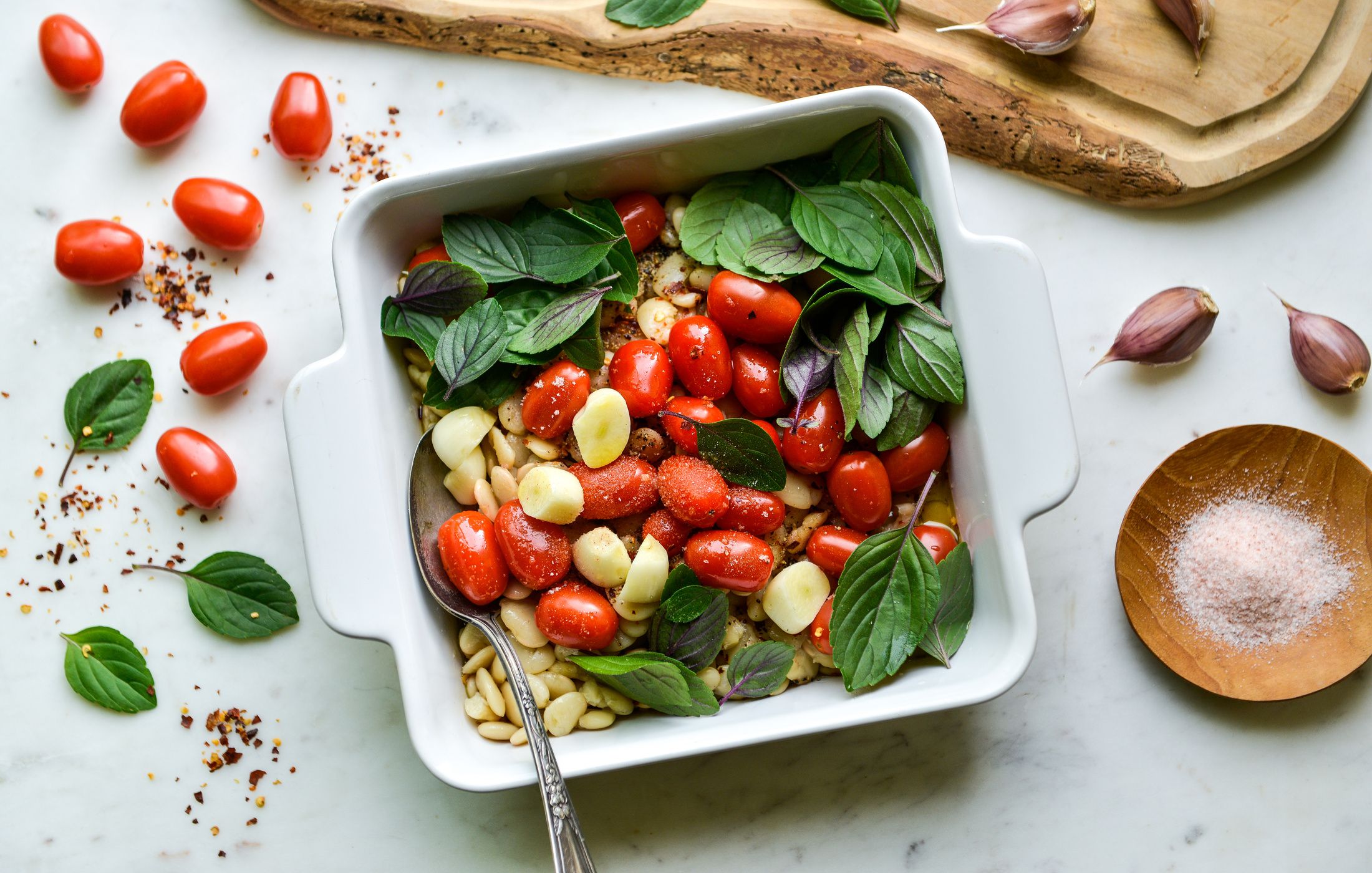 BAKED BUTTER BEANS WITH BASIL AND GARLIC-1