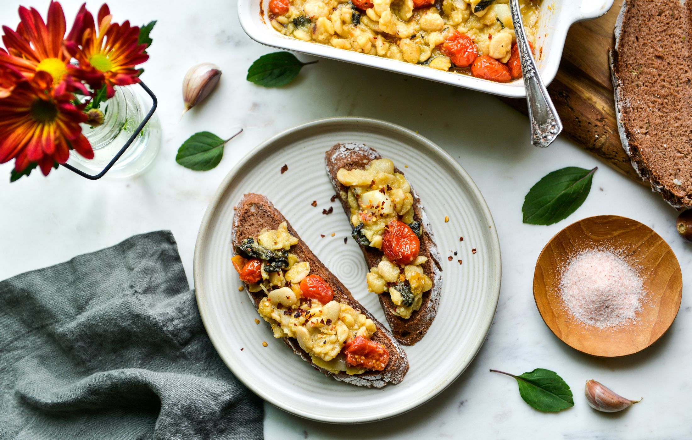 BAKED BUTTER BEANS WITH BASIL AND GARLIC-4