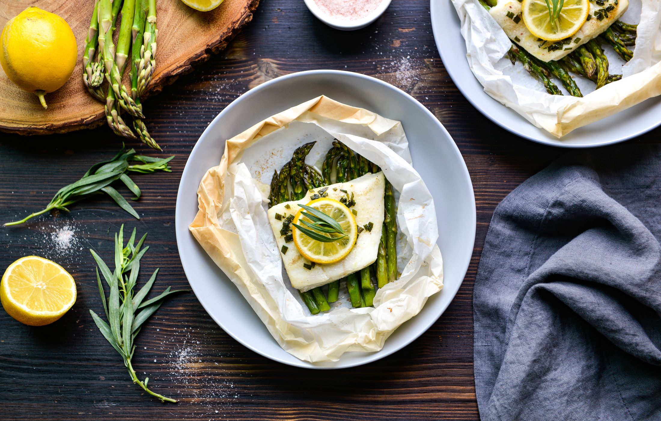 BAKED HALIBUT AND ASPARAGUS IN PARCHMENT-1