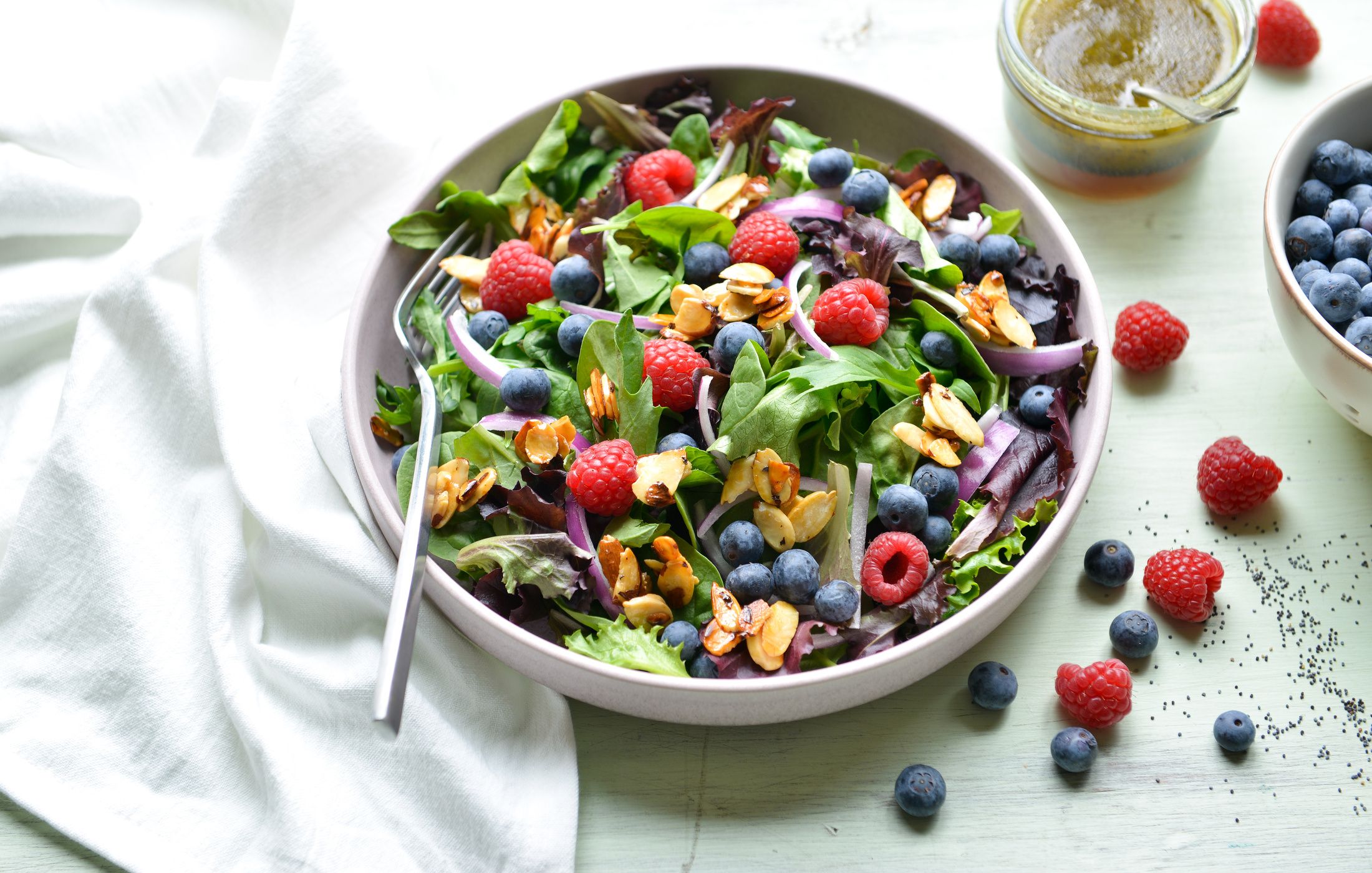 SUMMER BERRY SALAD WITH HONEY-POPPYSEED VINAIGRETTE-1