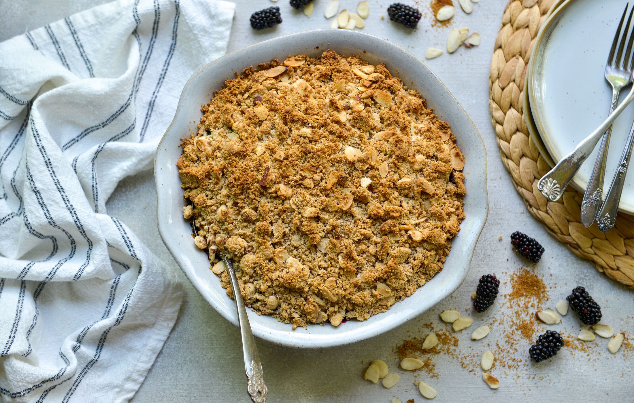 BLACKBERRY ALMOND CRISP-3