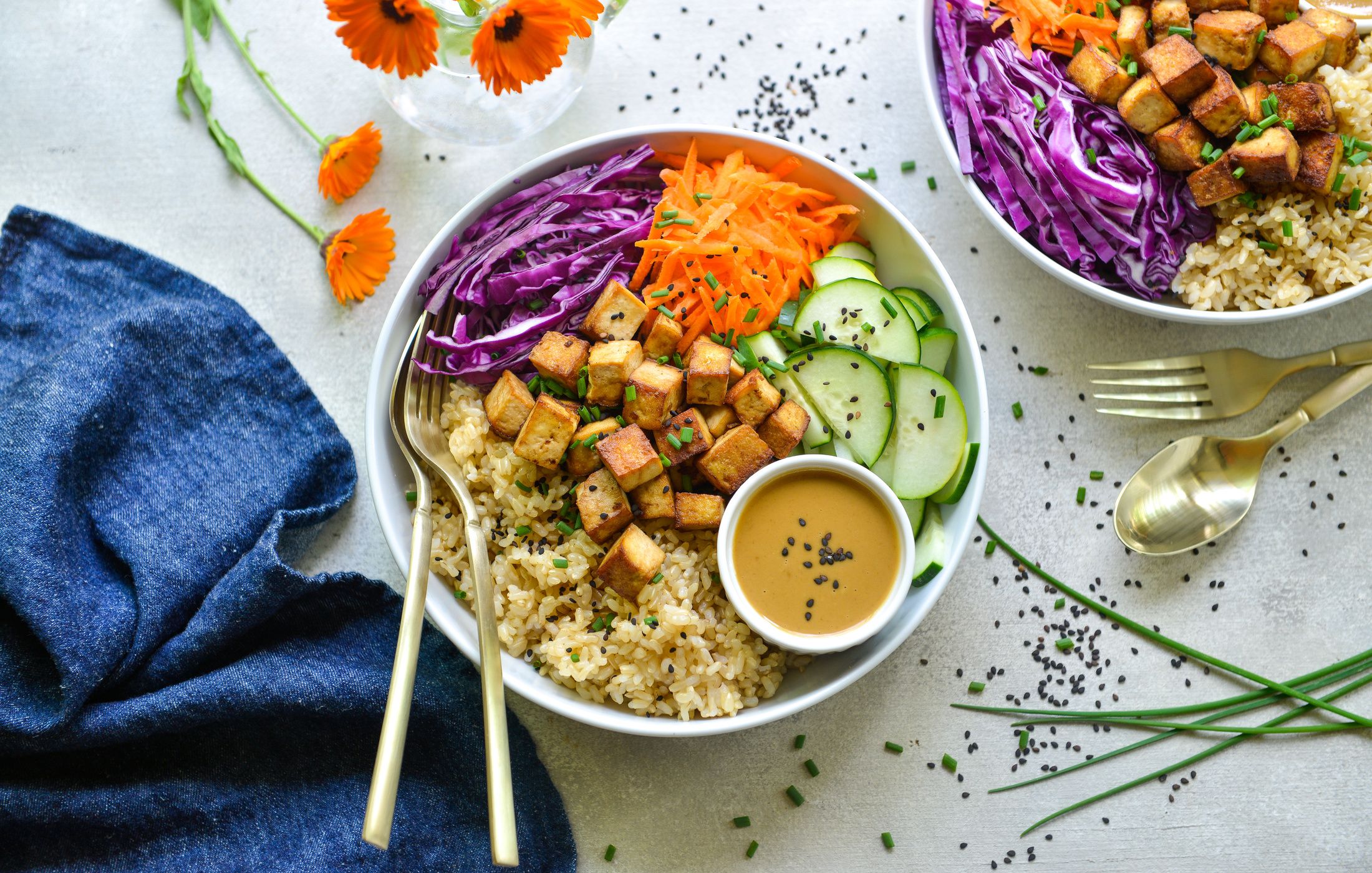 BROWN RICE TOFU AND VEGGIE BOWLS-1