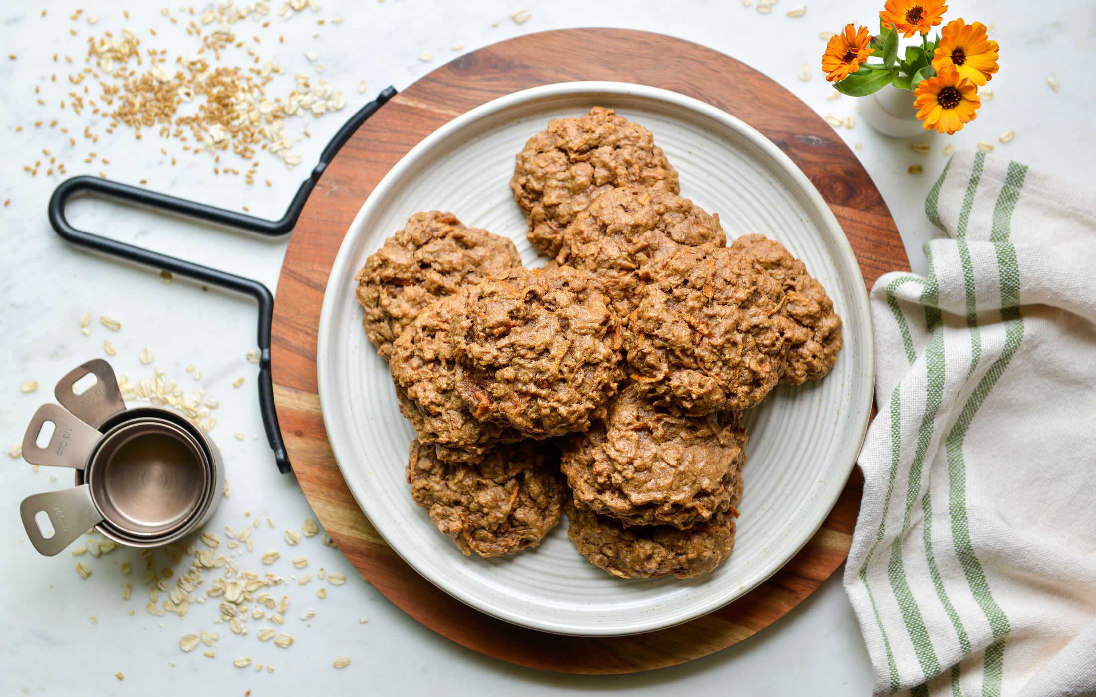 CARROT-OATMEAL BREAKFAST COOKIES-1