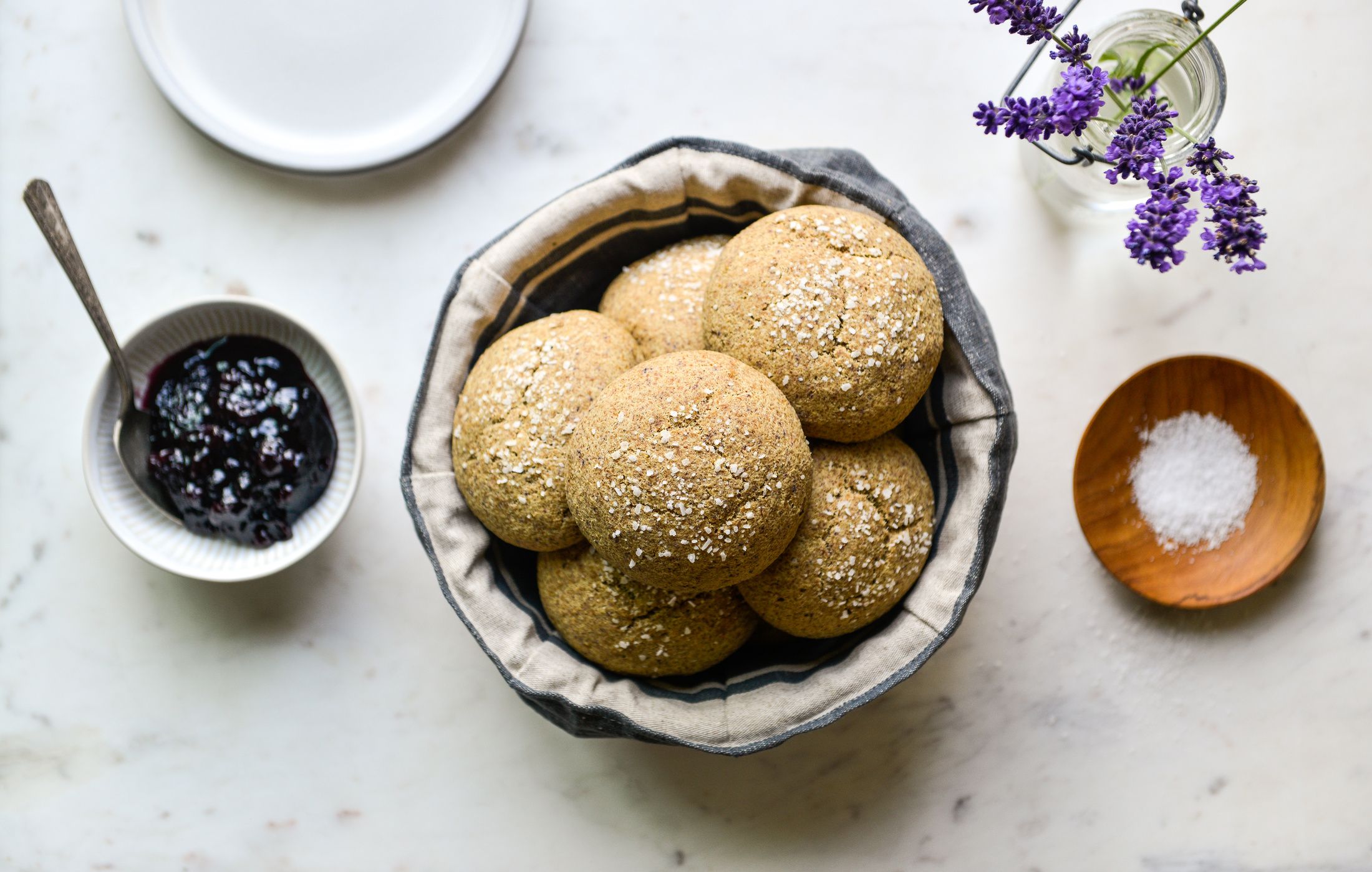 CHICKPEA DINNER ROLLS-1