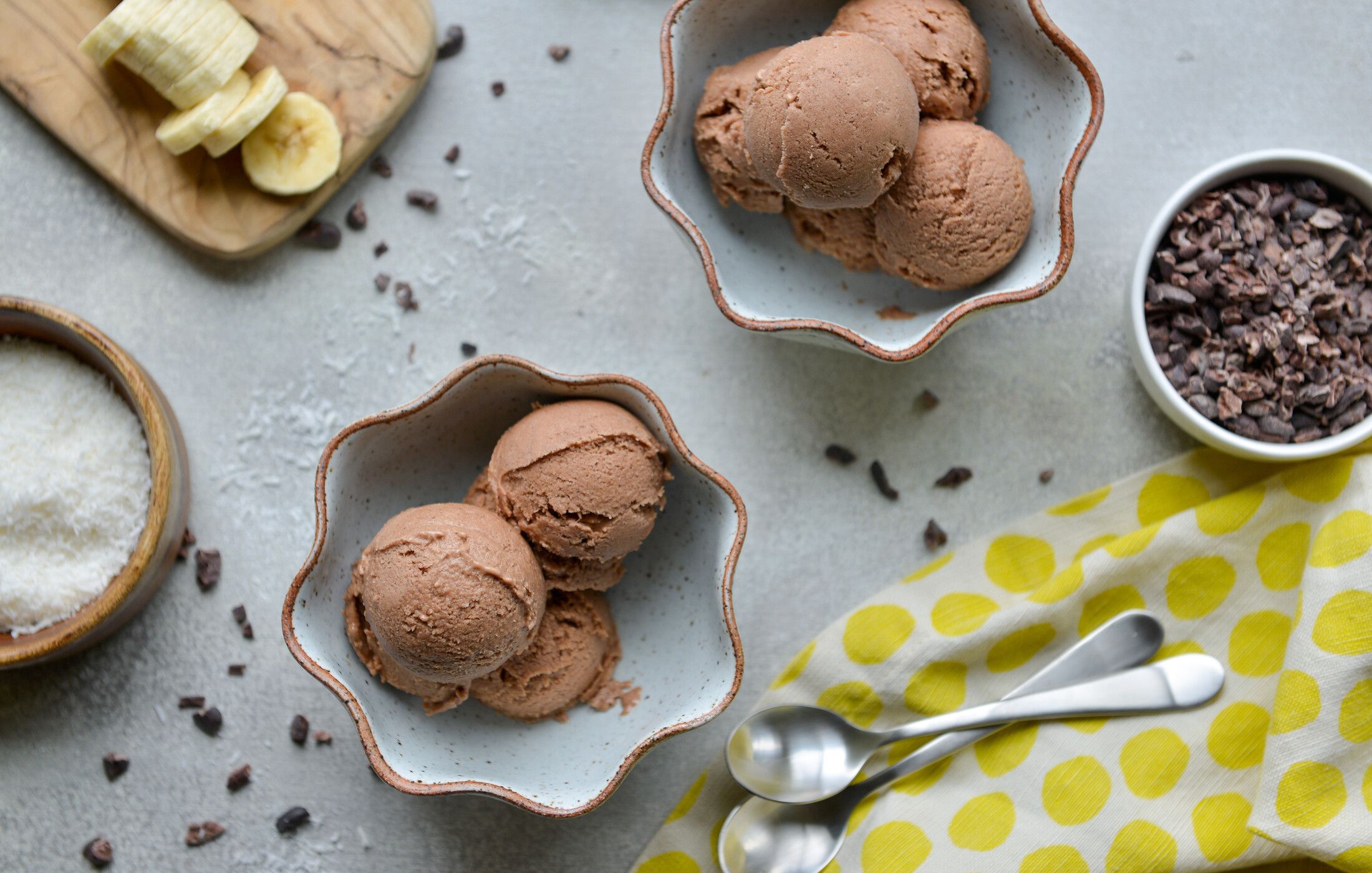 CHOCOLATE BANANA ICED NUT CREAM-1