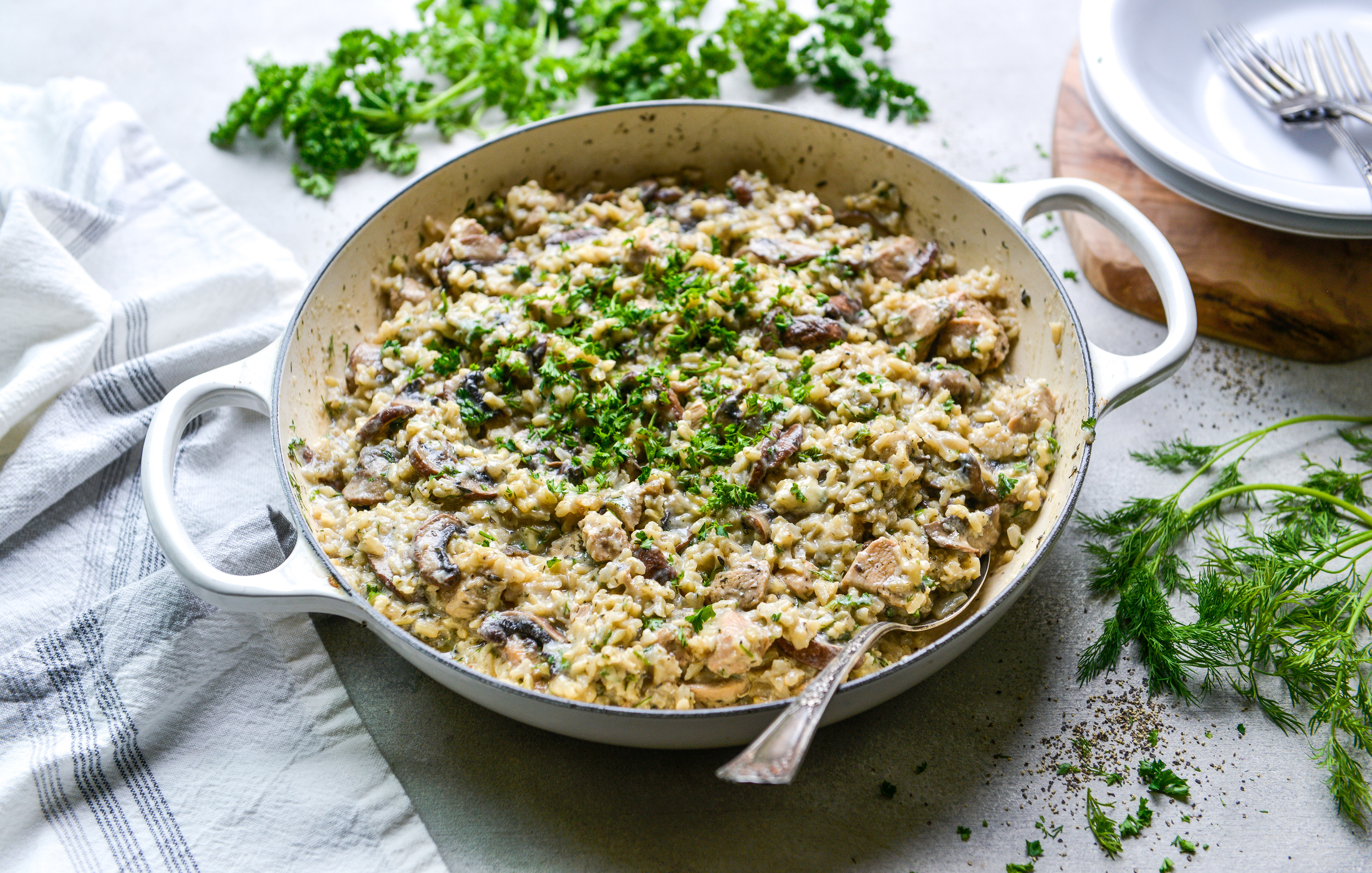 CREAMY MUSHROOM CHICKEN RICE STOVETOP CASSEROLE-3