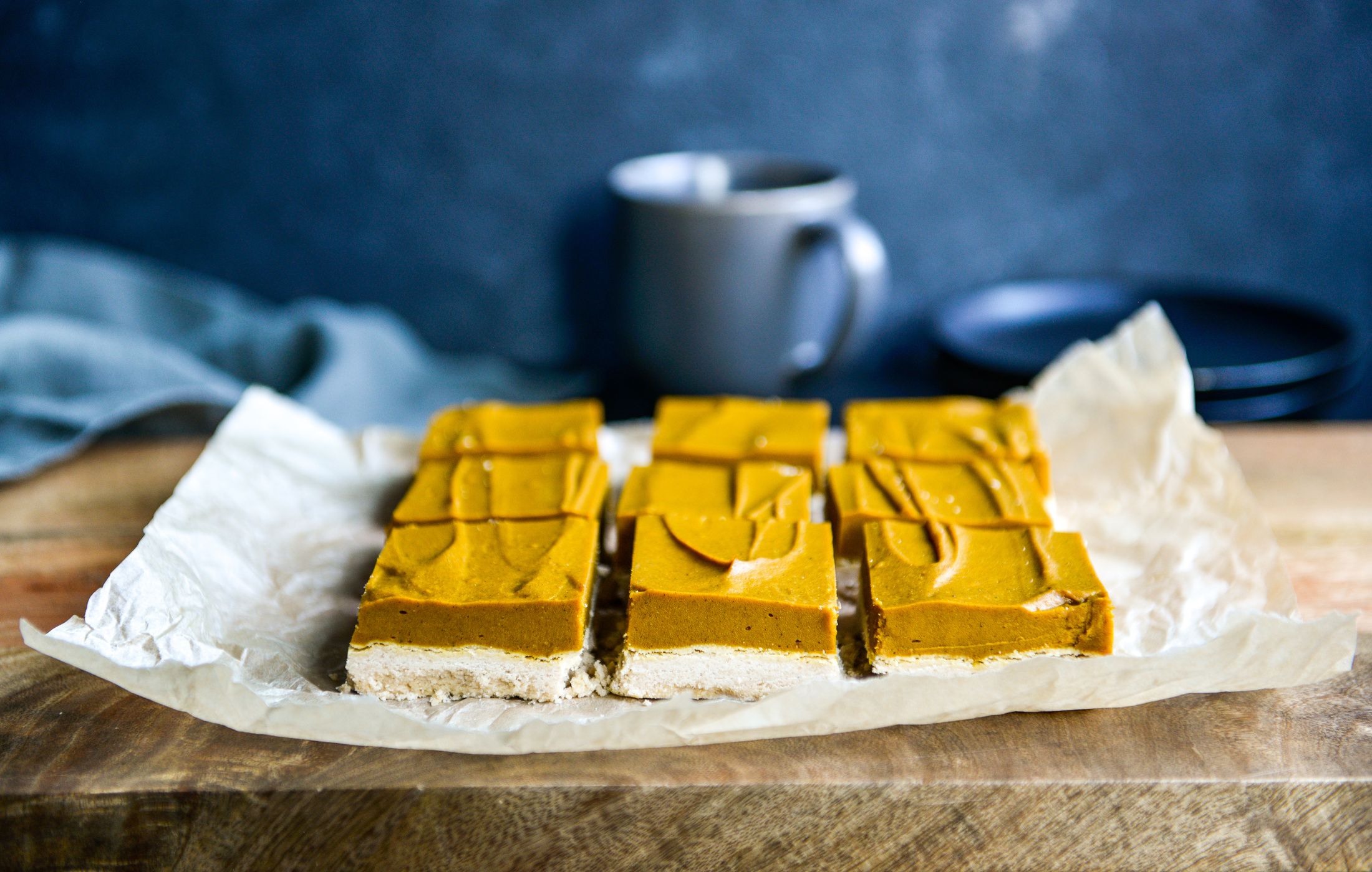 ELIMINATION DIET PUMPKIN PIE BARS-1