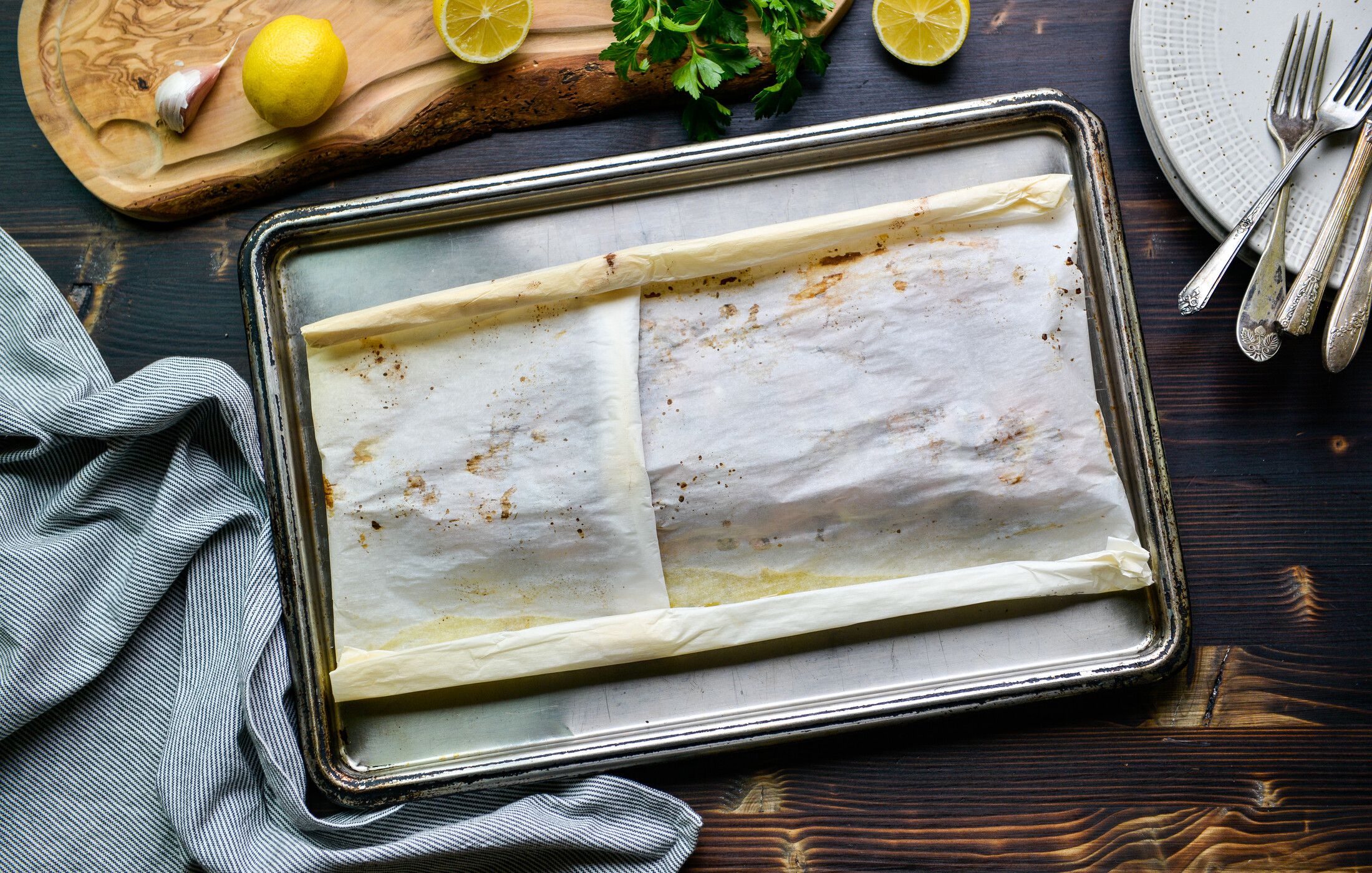 GARLIC-BUTER SALMON IN PARCHMENT-2