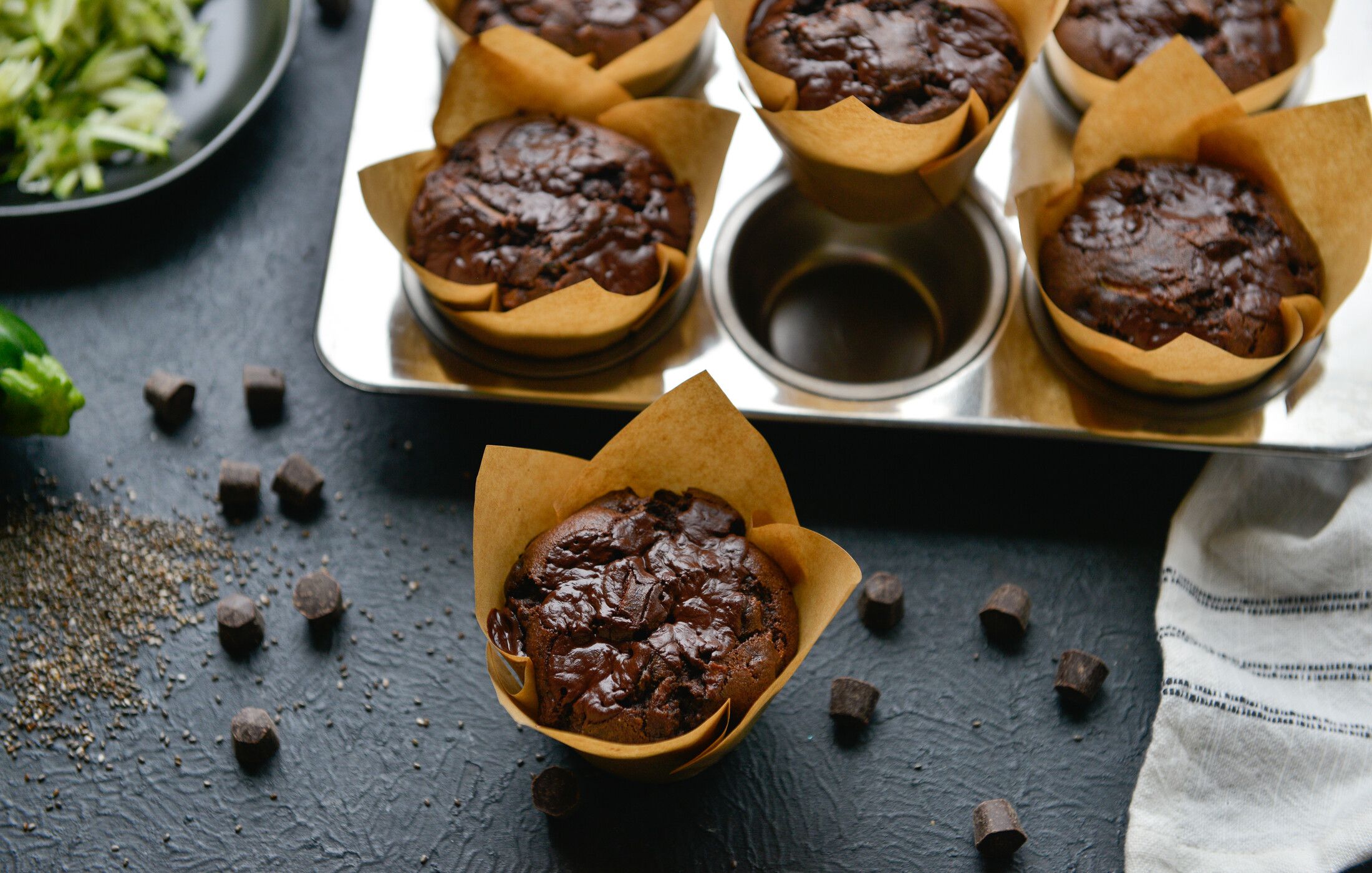 GLUTEN-FREE CHOCOLATE ZUCCHINI CUPCAKES-2