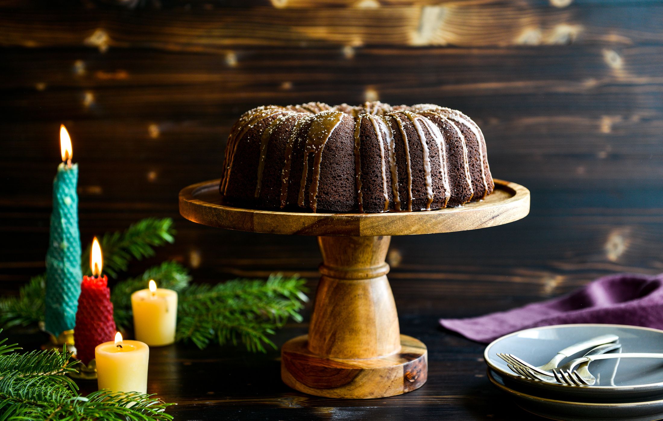 GLUTEN-FREE DAIRY-FREE GINGERBREAD BUNDT CAKE-1