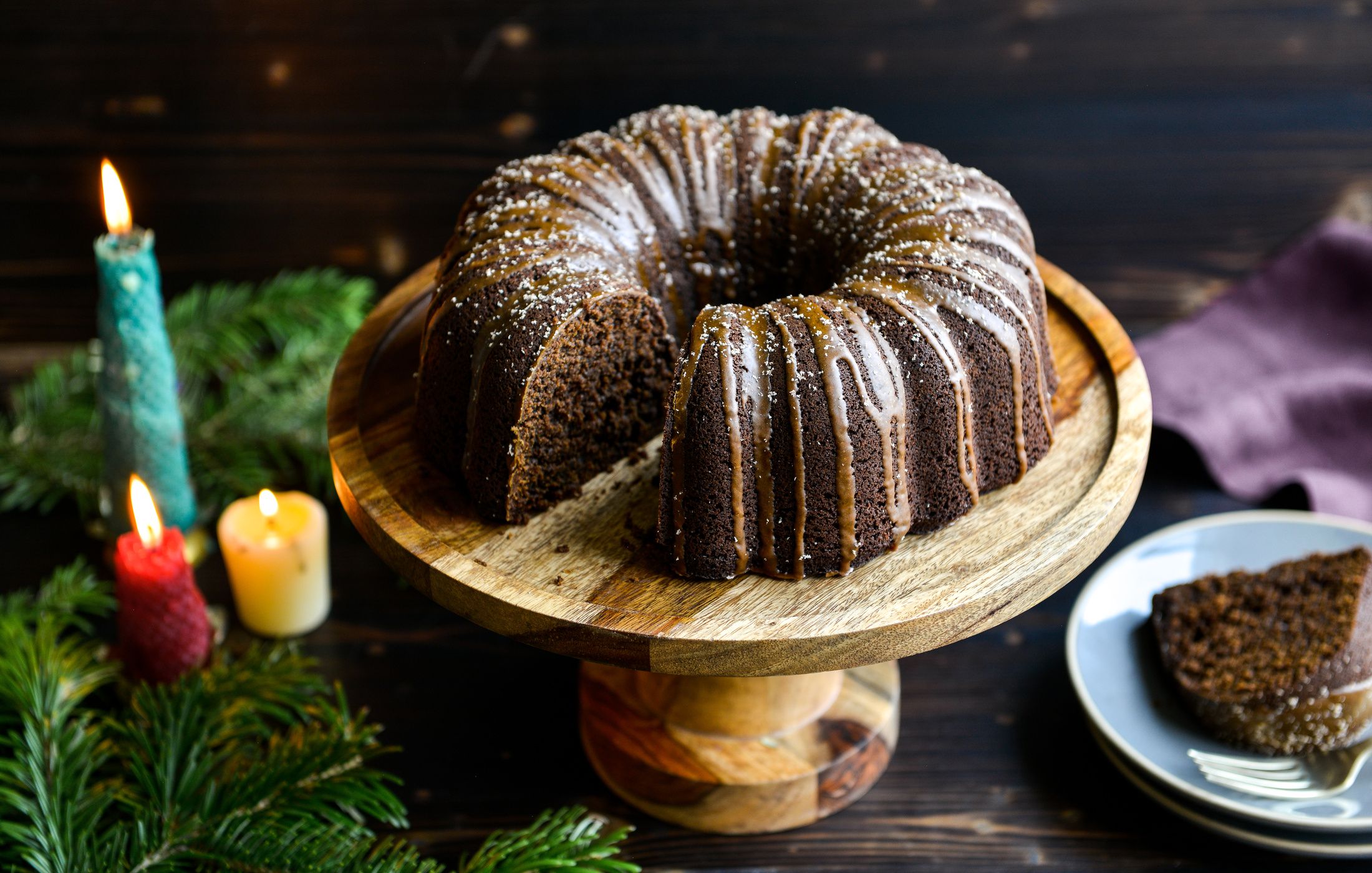 GLUTEN-FREE DAIRY-FREE GINGERBREAD BUNDT CAKE-3