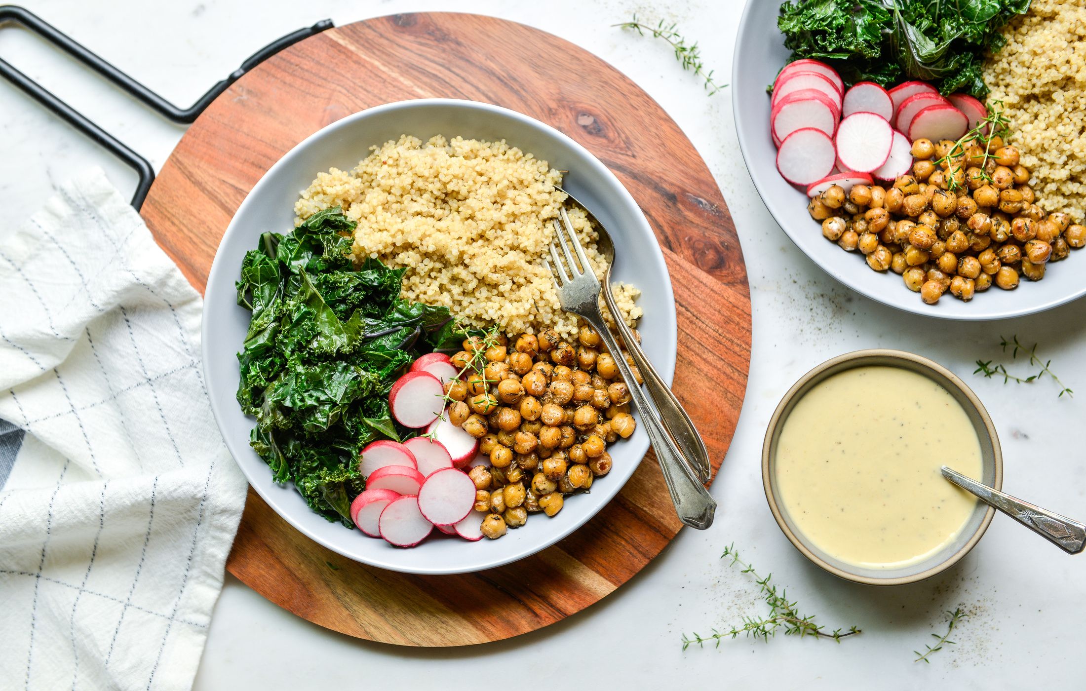 HERBED CHICKPEA QUINOA KALE BOWLS-1