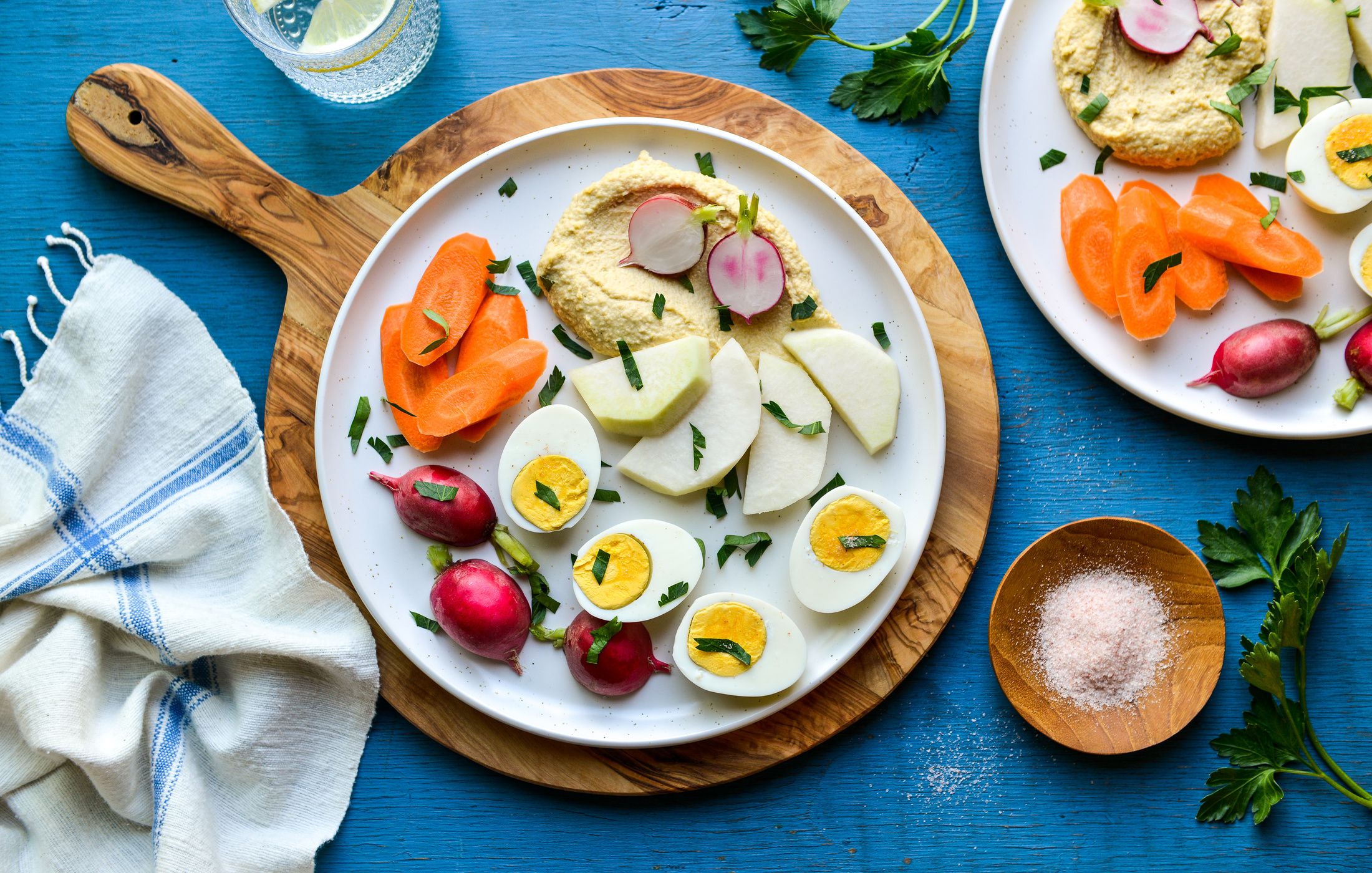 HUMMUS-VEGGIE-EGG-PLATES-1