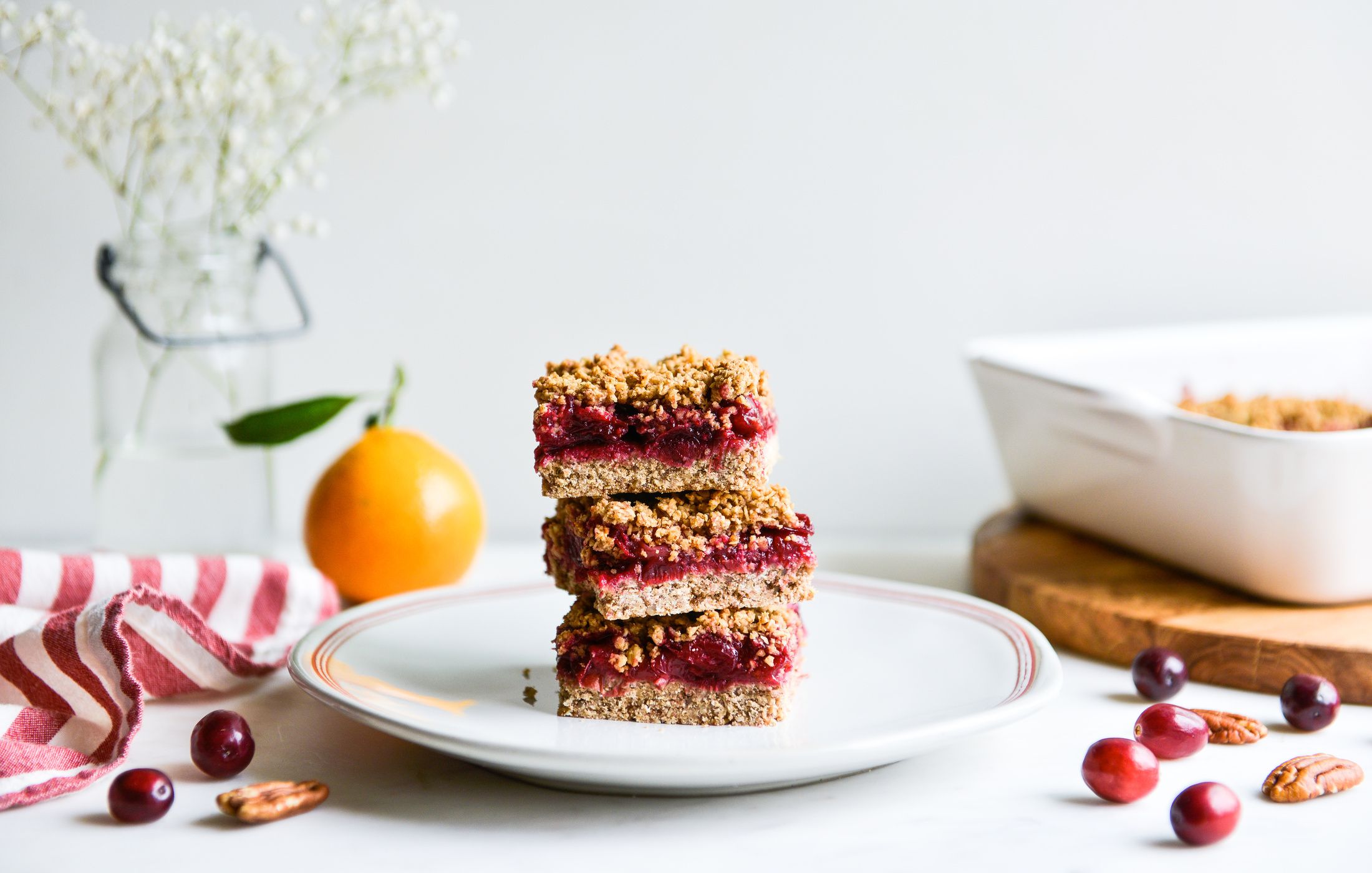 LOW-FODMAP VEGAN CRANBERRY-PECAN BARS-1