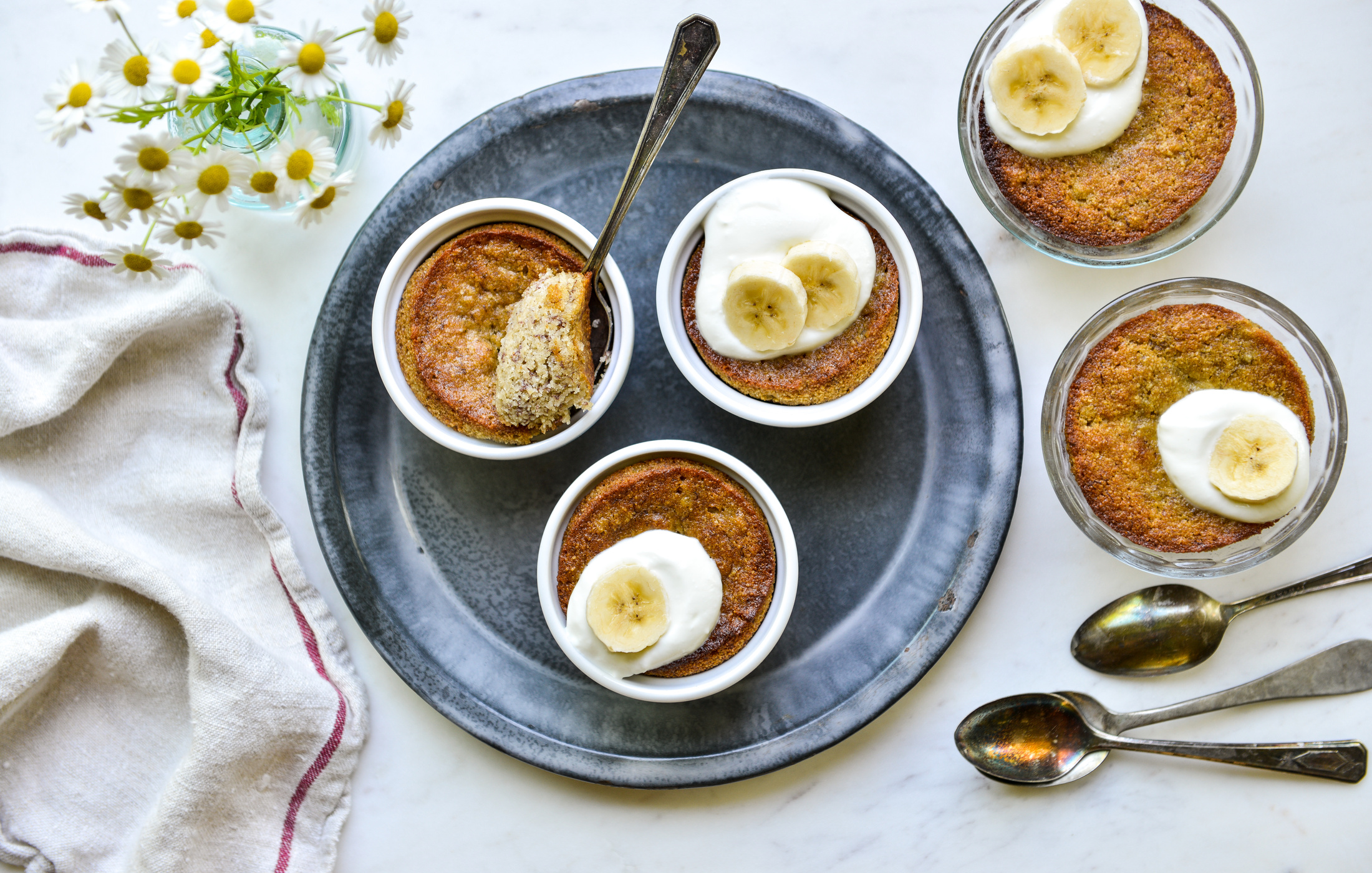 MINI BANANA ALMOND CAKES-2