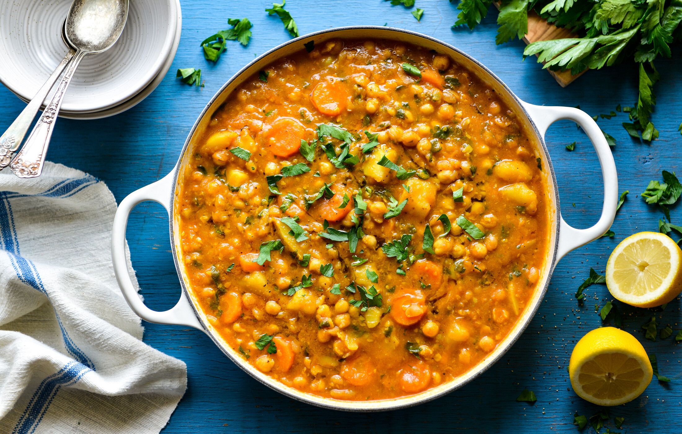 INSTANT POT MOROCCAN CHICKPEA POTATO SOUP-1