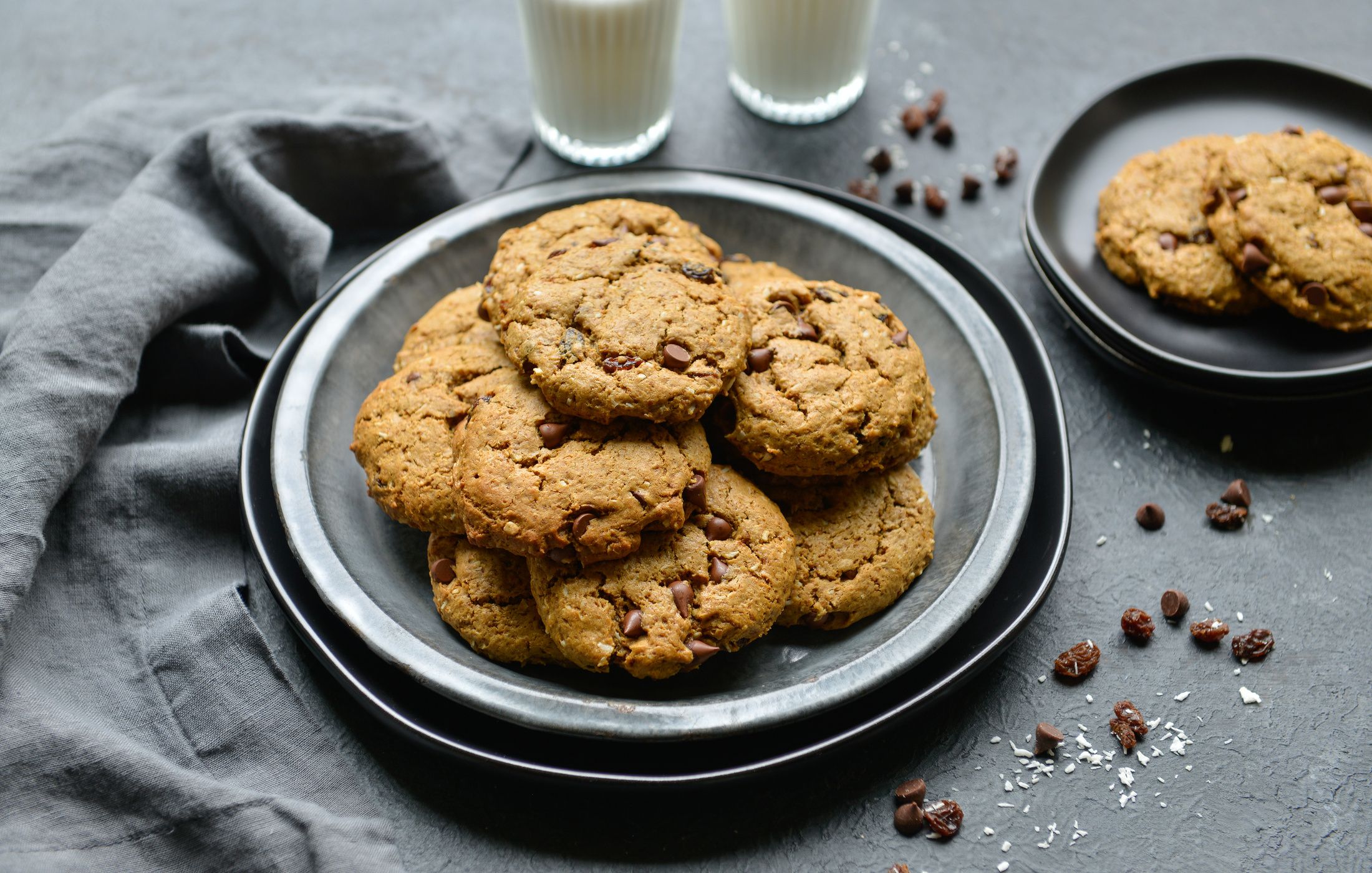 PEANUT BUTTER MONSTER COOKIES-1