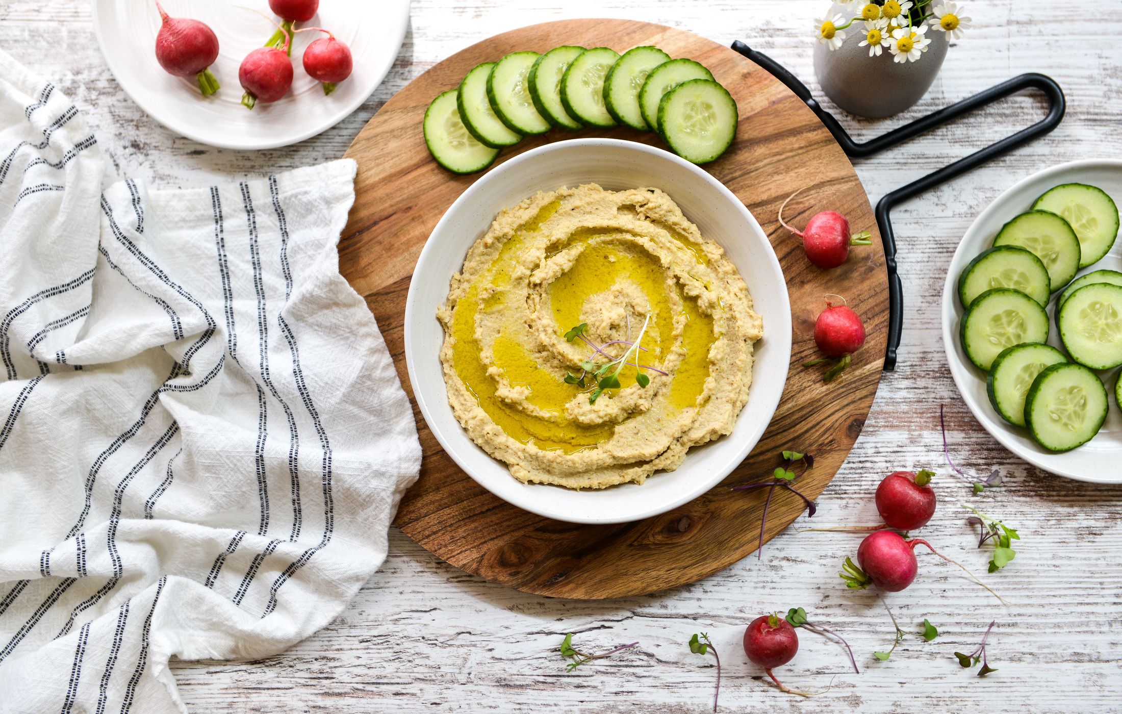 ROASTED CAULIFLOWER HUMMUS-1