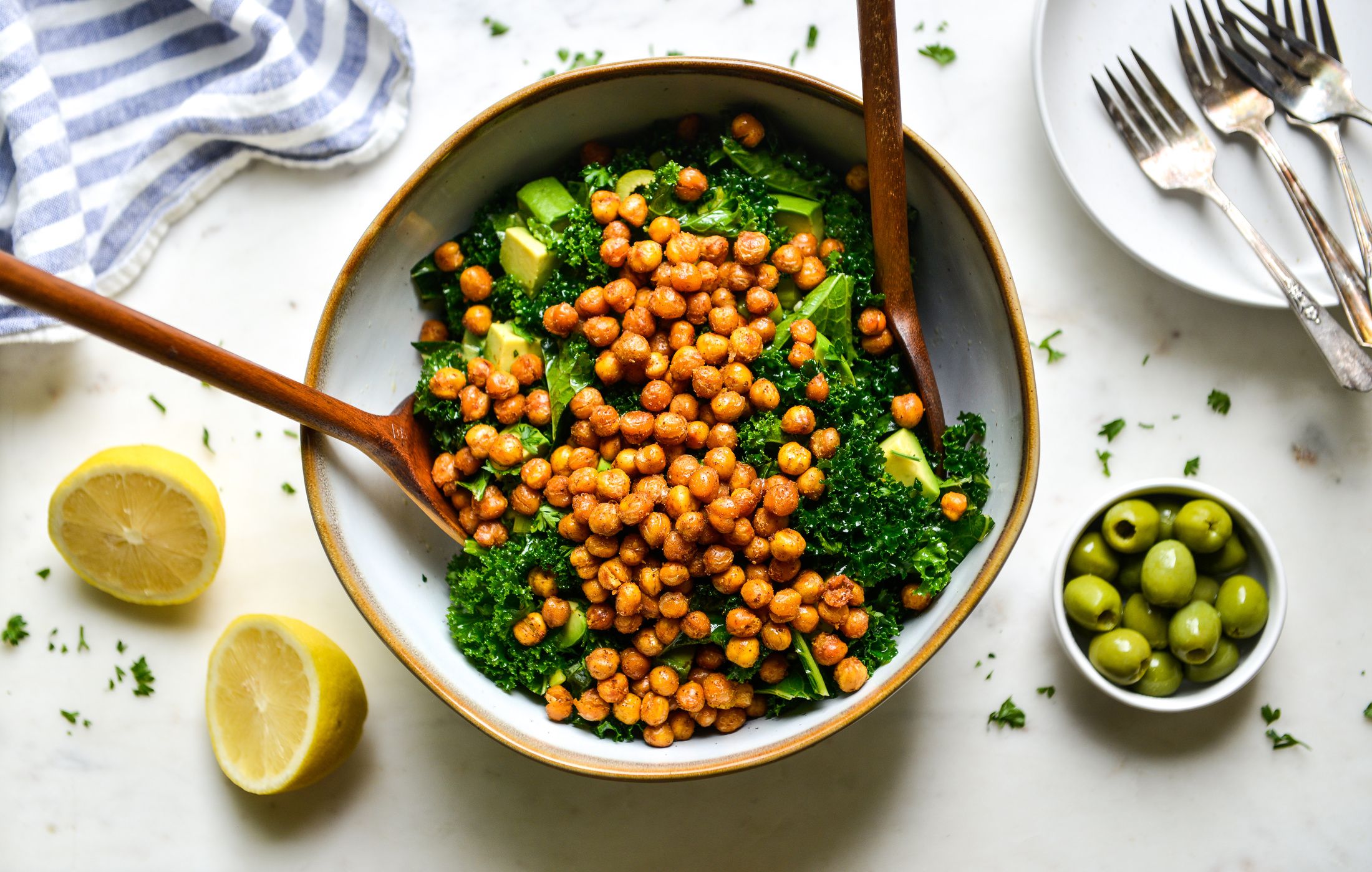 ROASTED CHICKPEA KALE AVOCADO SALAD LEMON DIJON DRESSING-2