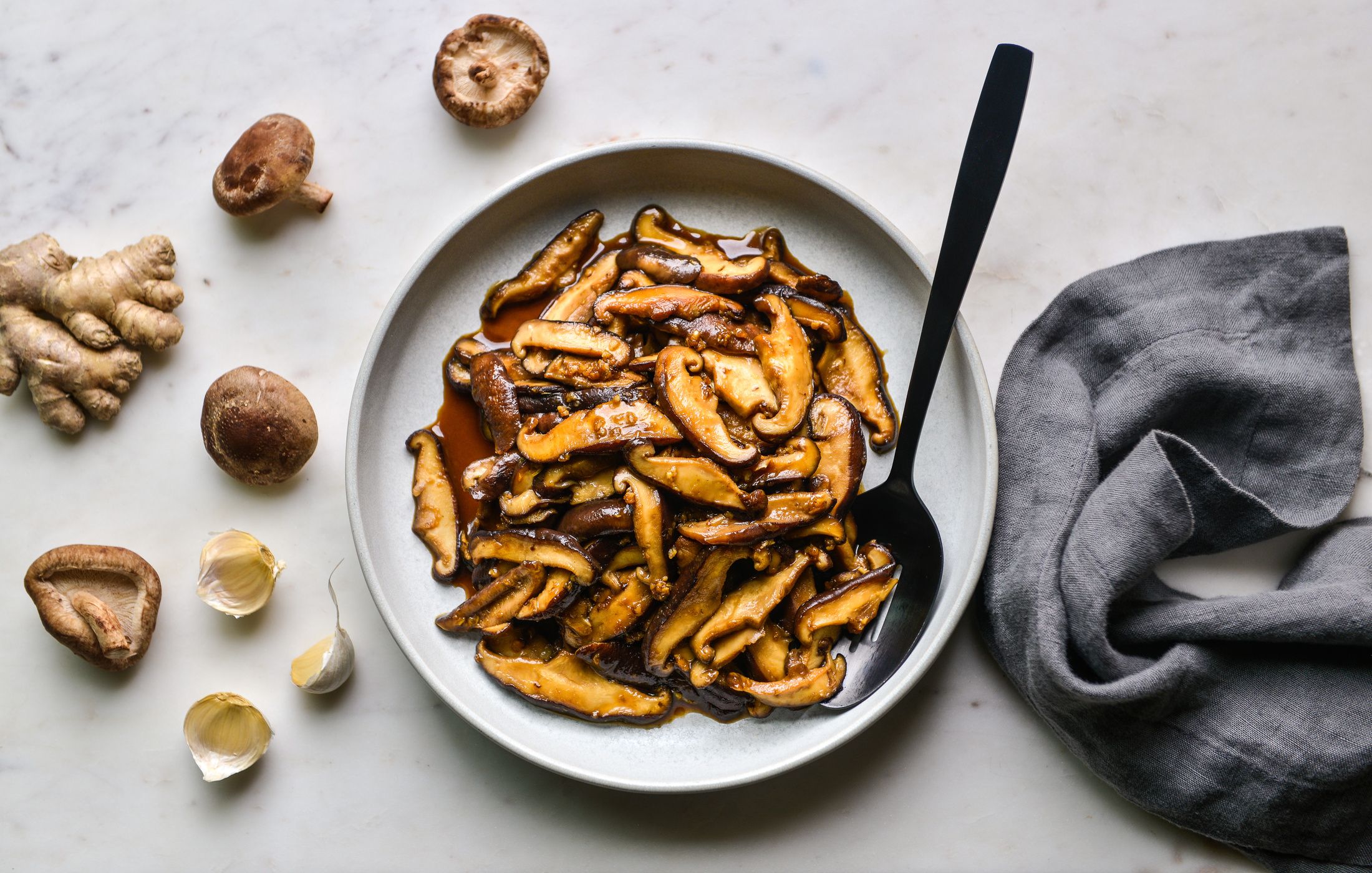 SAUTEED SHIITAKE MUSHROOMS WITH GINGER AND GARLIC SOY-FREE-1