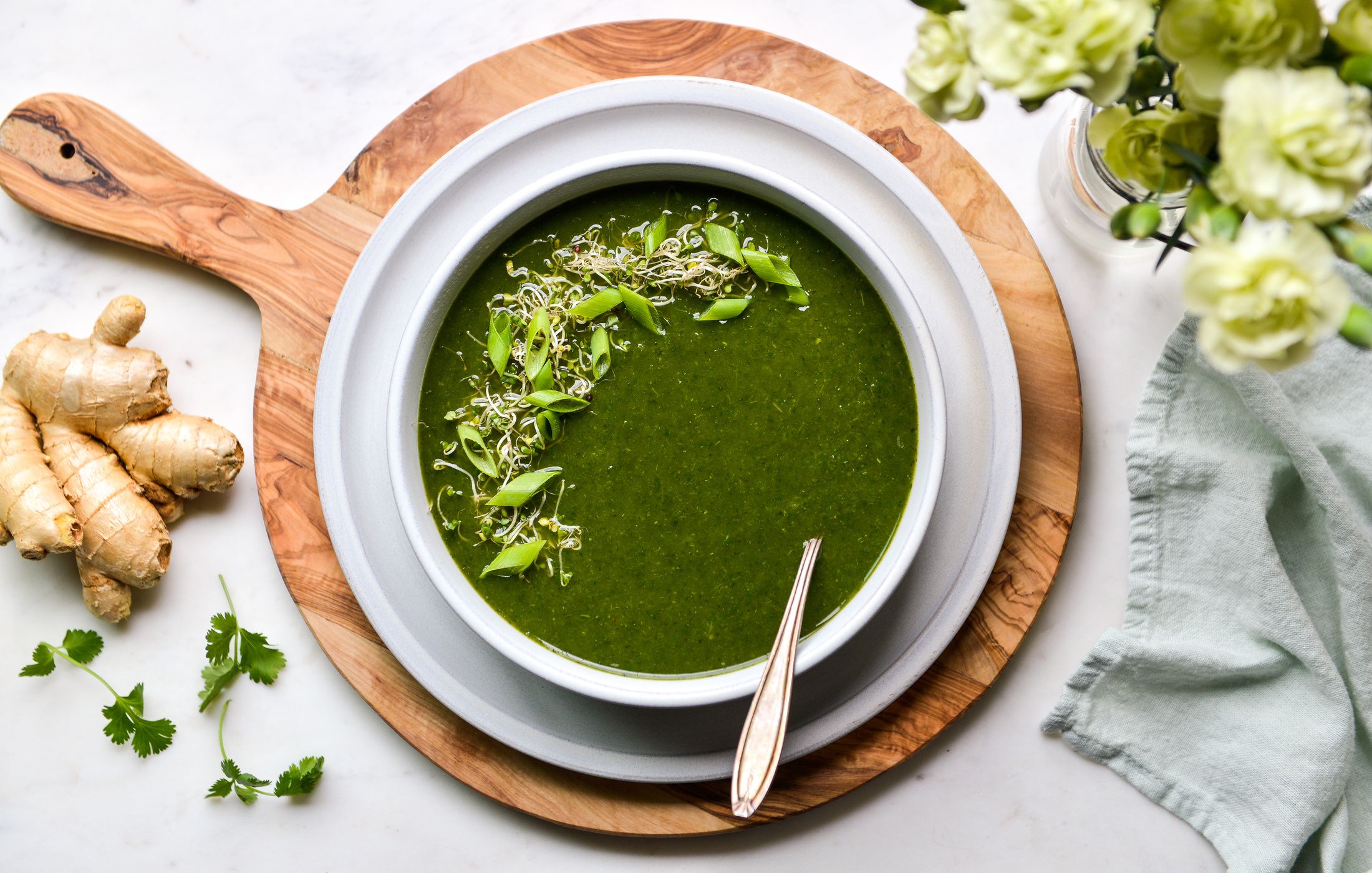 SPRING GREEN DETOX SOUP LOW-FODMAP-LOW-HISTAMINE-1