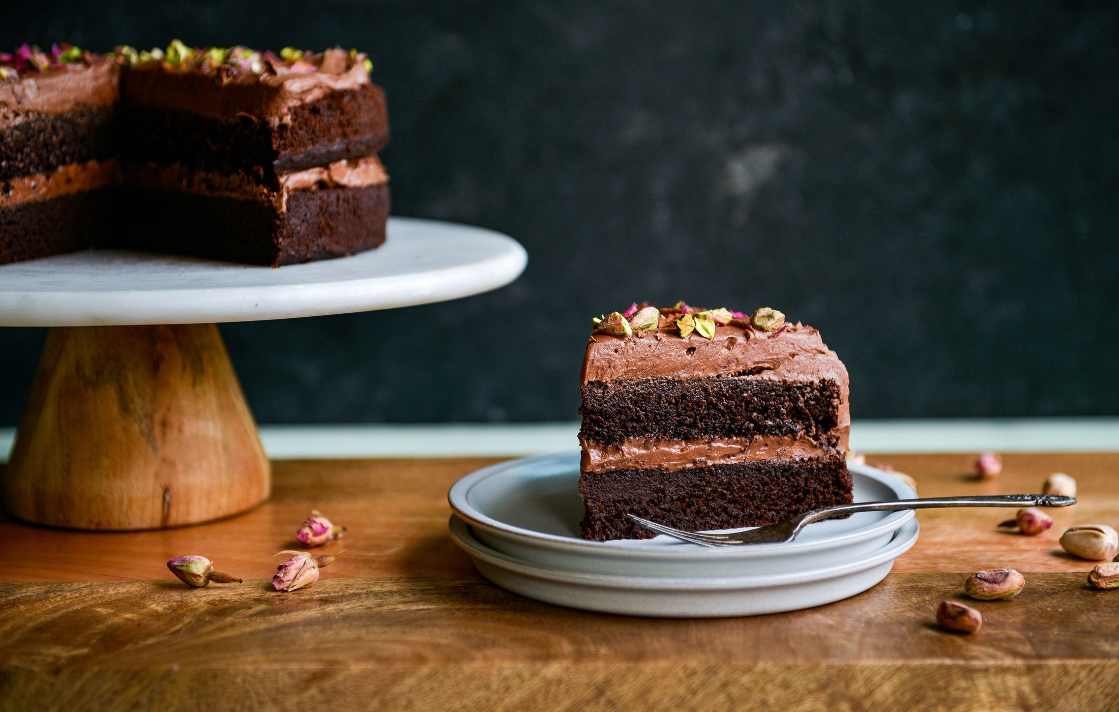 VEGAN GLUTEN-FREE CHOCOLATE LAYER CAKE-2