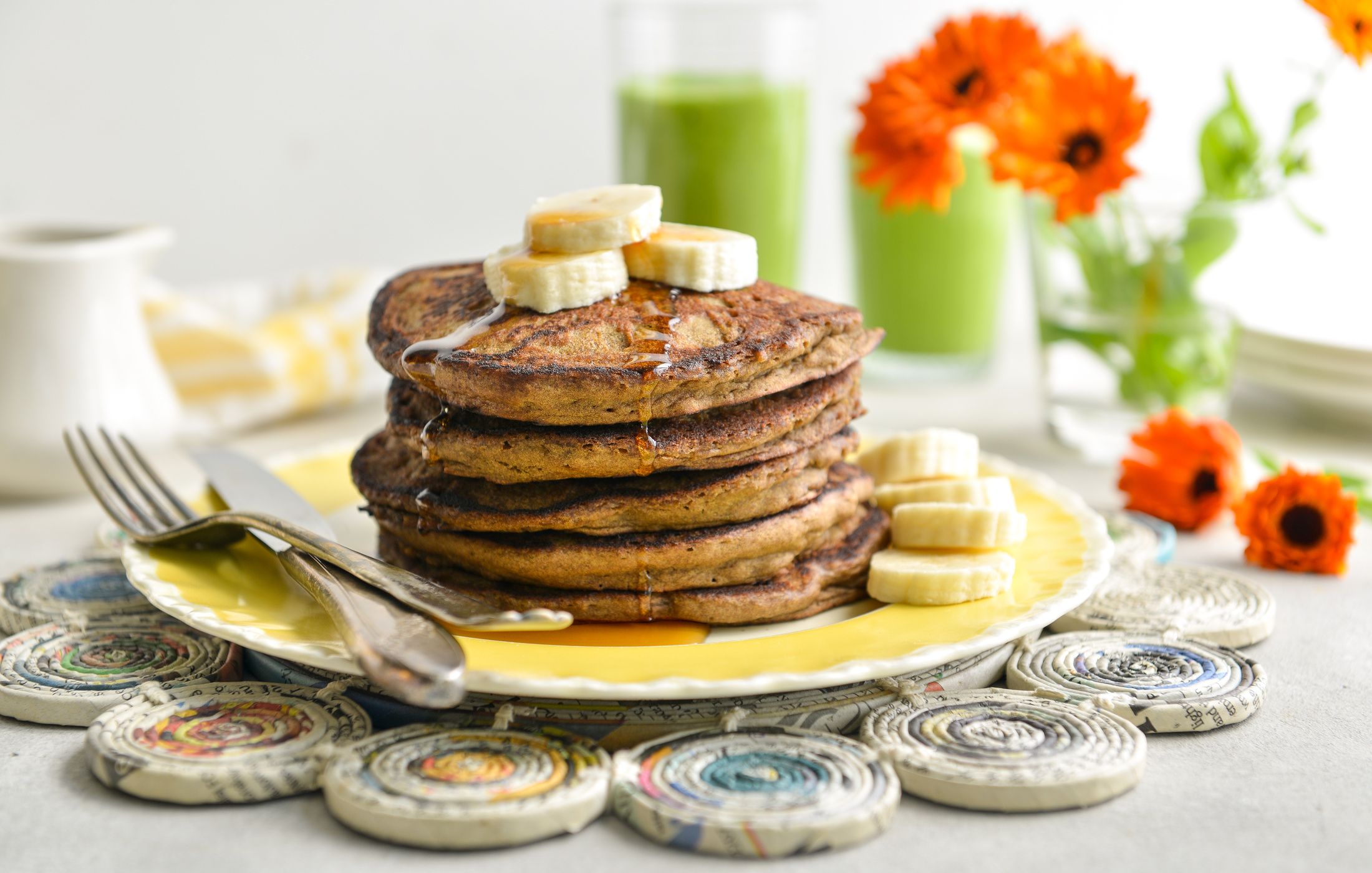 VEGAN TEFF BANANA PANCAKES EGG-FREE-3