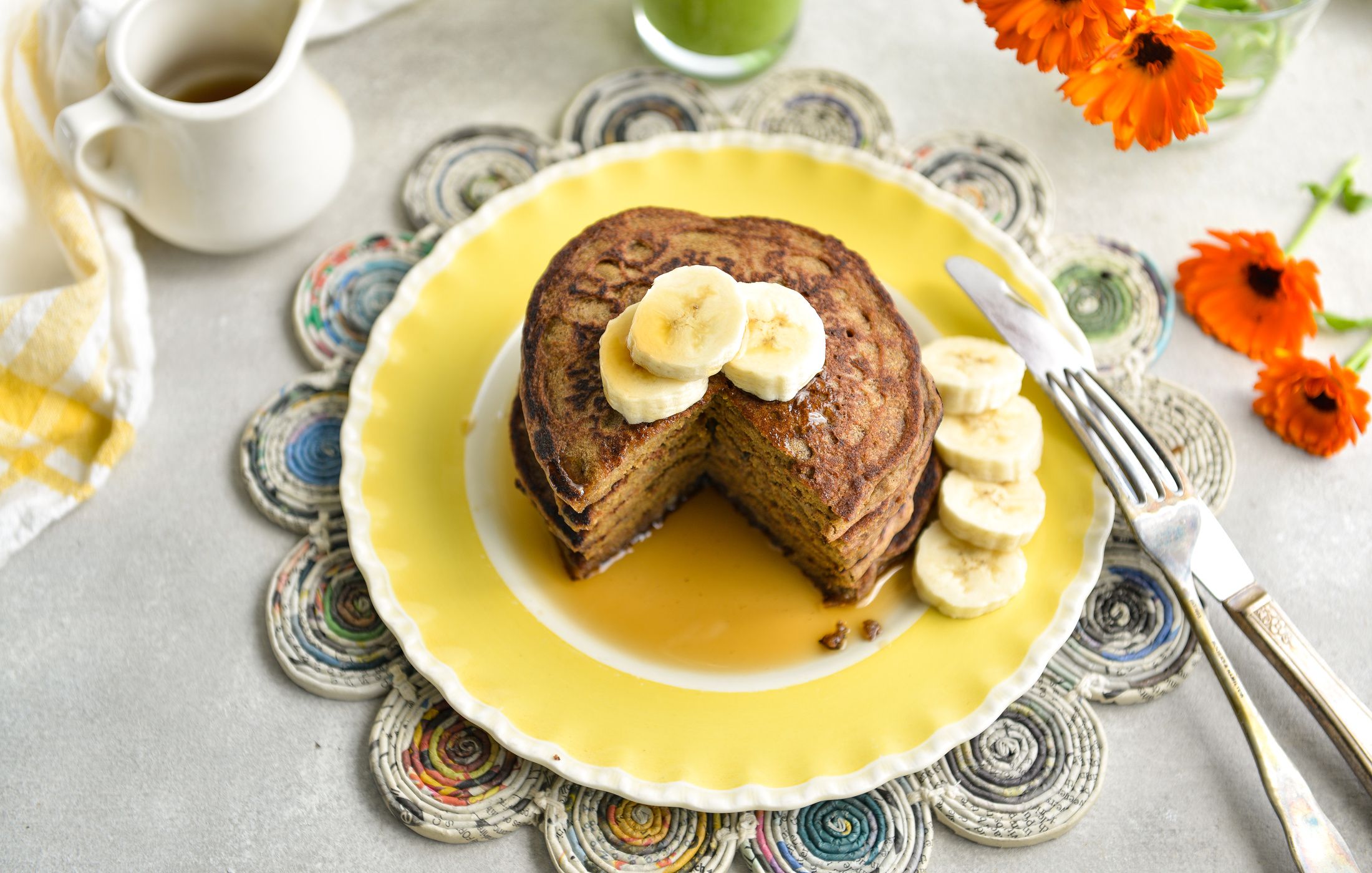 VEGAN TEFF BANANA PANCAKES EGG-FREE-4