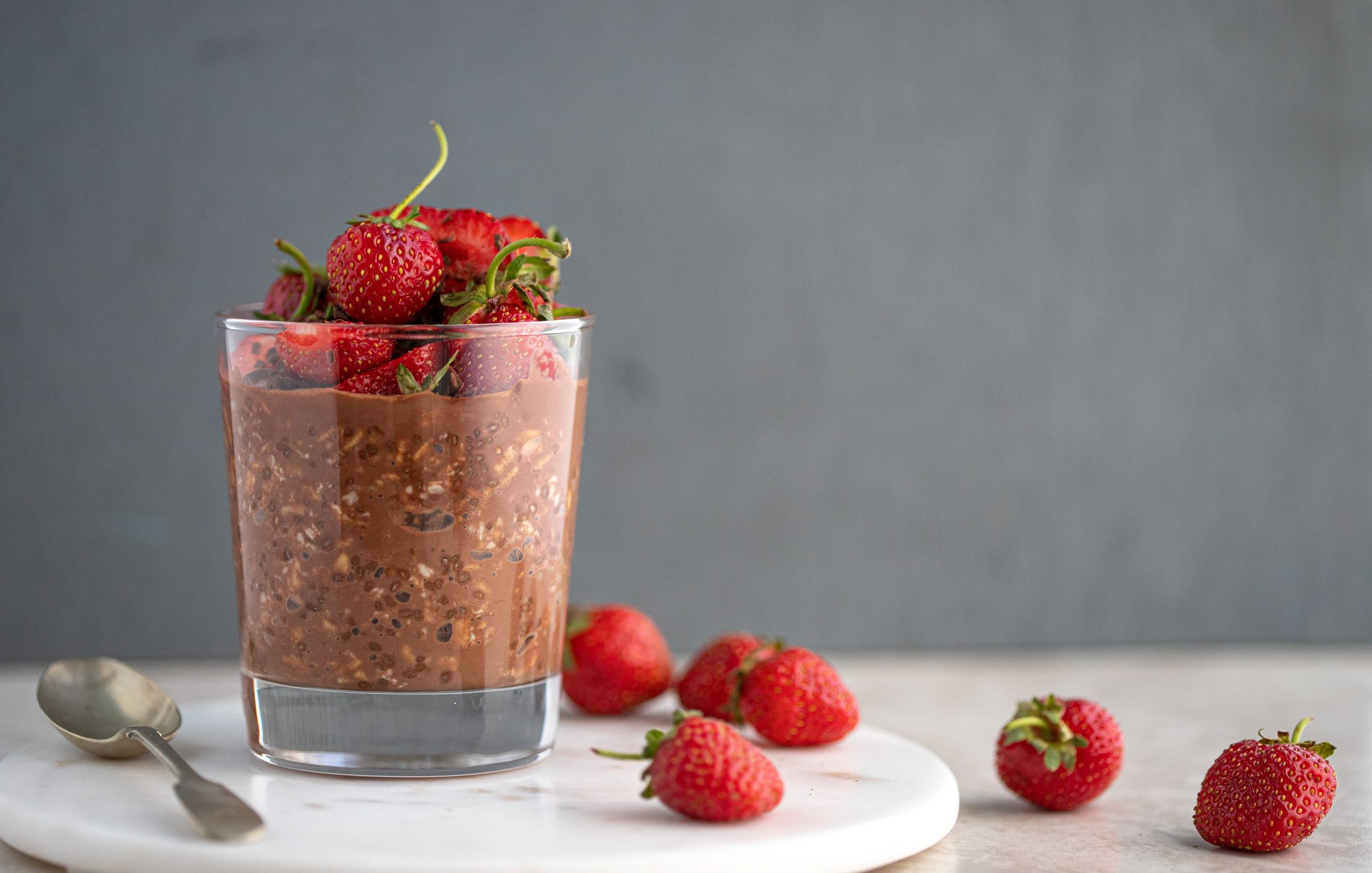 Chocolate Overnight Oats with Strawberries