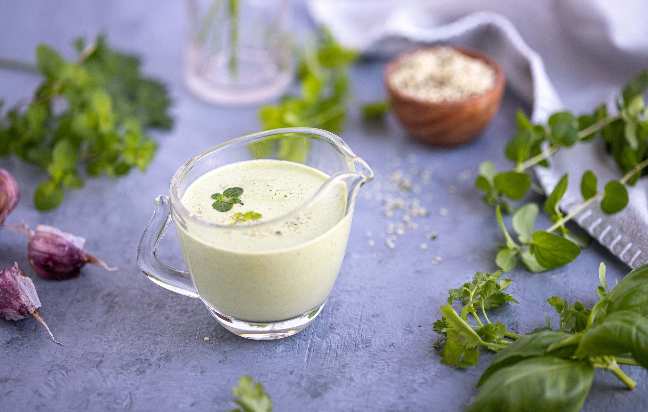 Creamy Garlic Hempseed Dressing