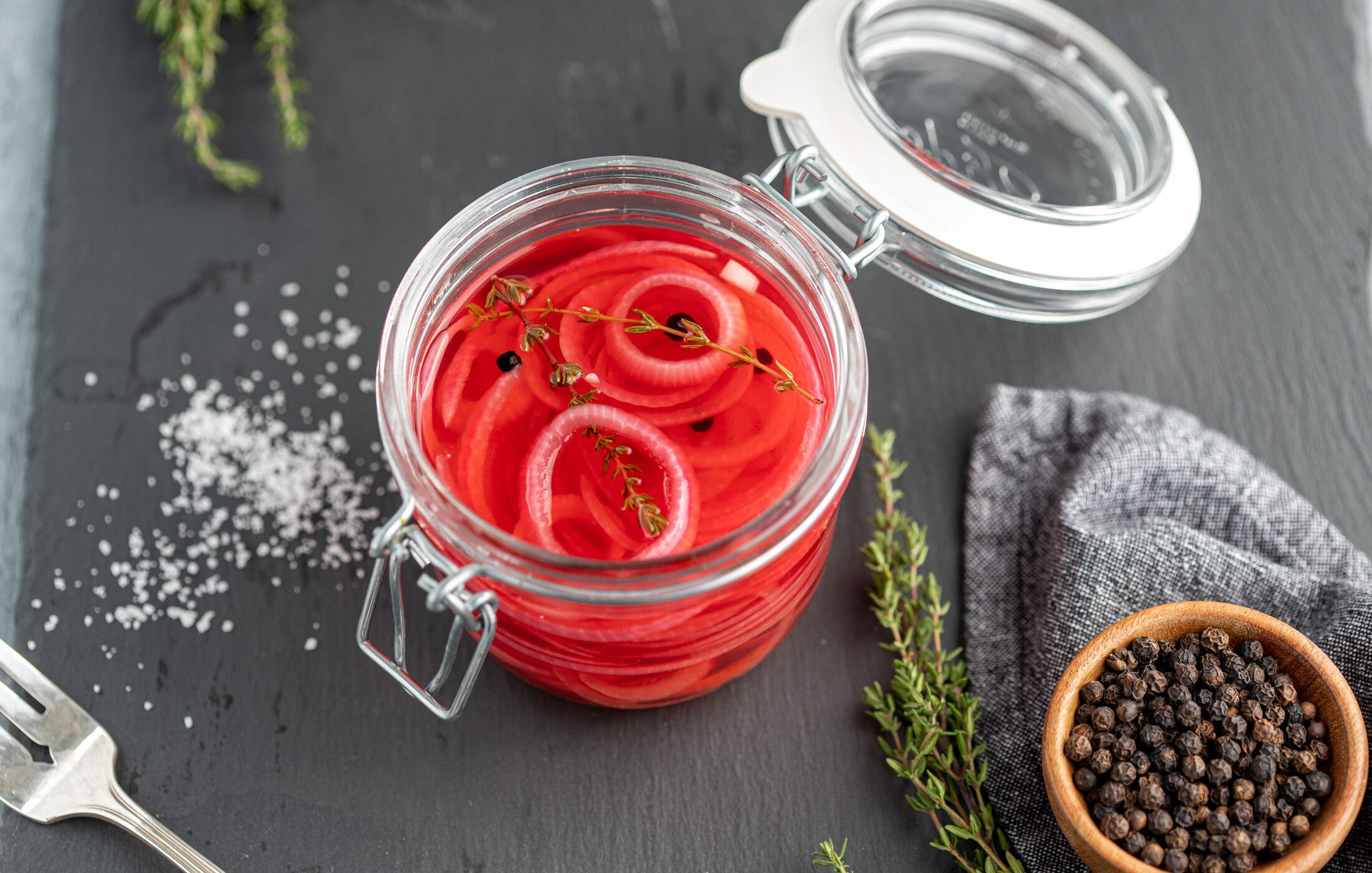 Quick Pickled Red Onions