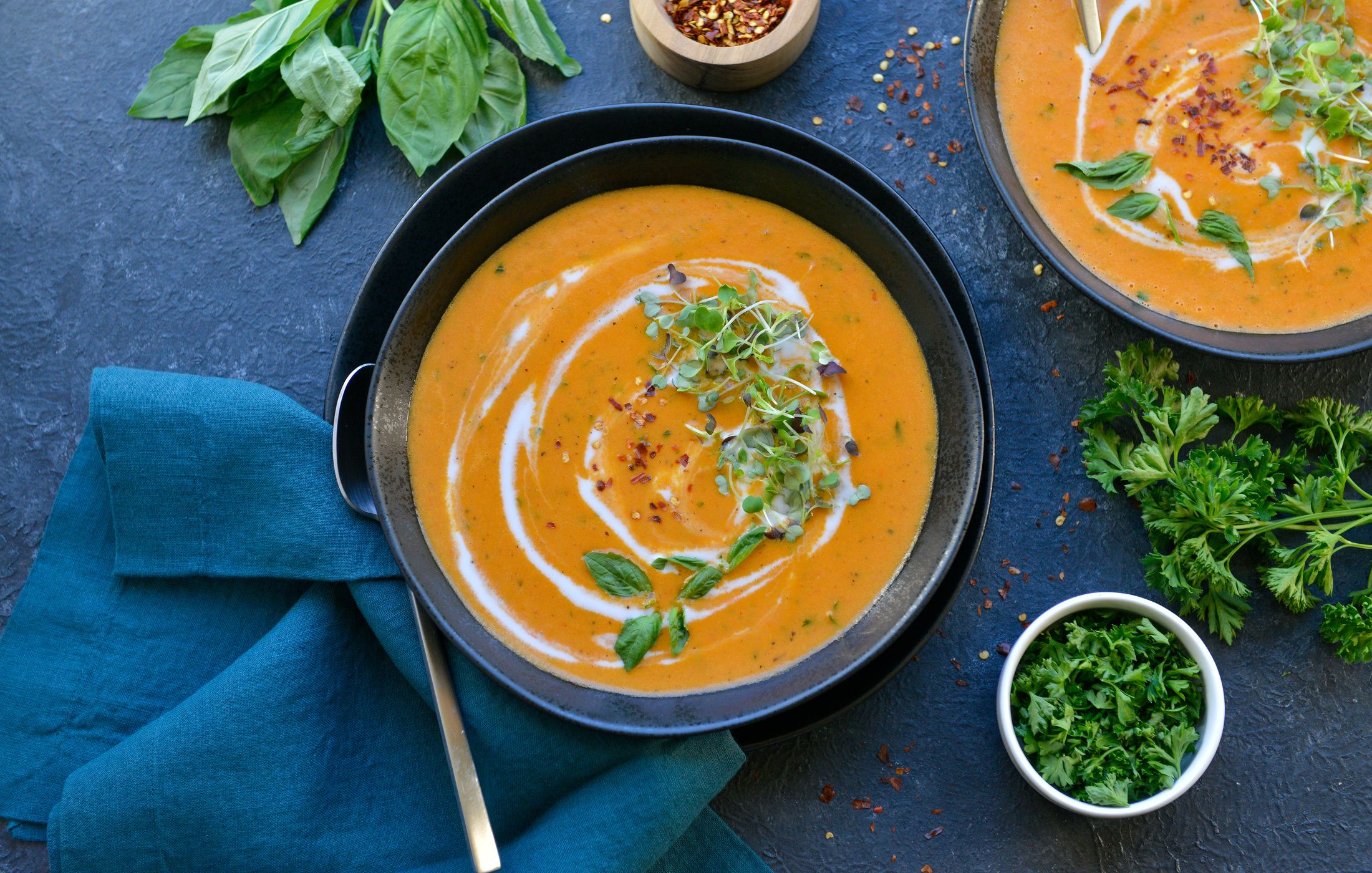 Vegan Roasted Red Pepper Soup