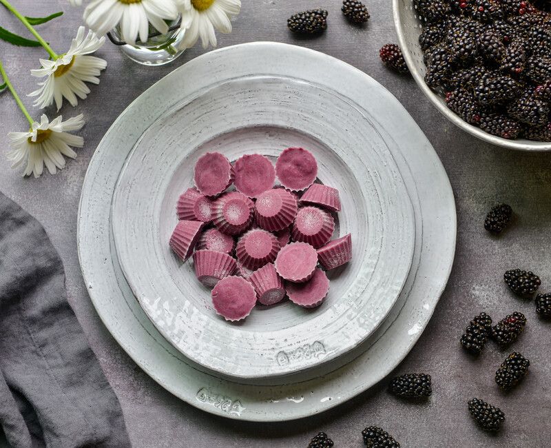 BLACKBERRY COCONUT FAT BOMBS-1