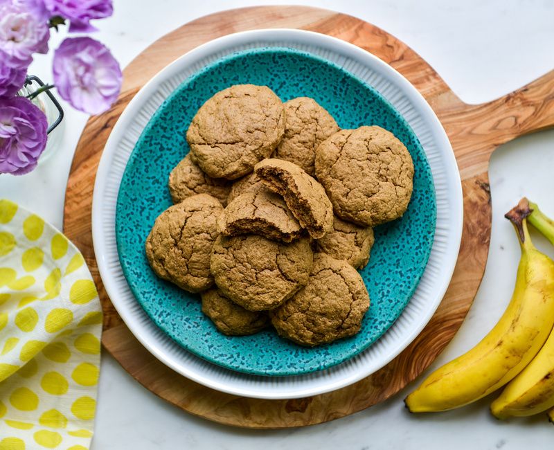 CHEWY BANANA BREAD COOKIES VEGAN-1