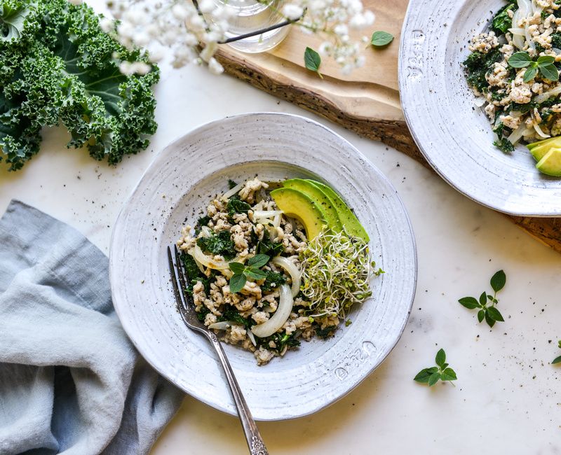 CHICKEN AND KALE HASH-1