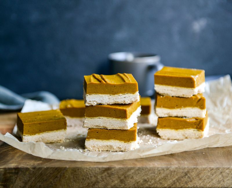 ELIMINATION DIET PUMPKIN PIE BARS-2