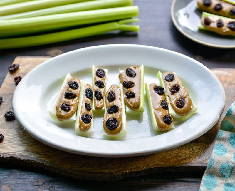 FROGS ON A LOG-SUNBUTTER-CELERY-1