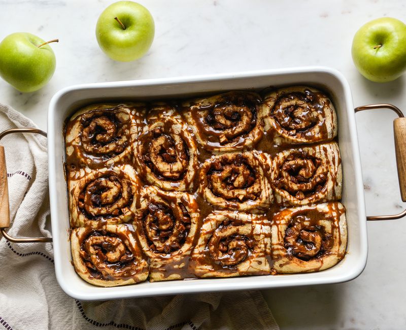 GLUTEN-FREE EGG-FREE APPLE CINNAMON ROLLS-1