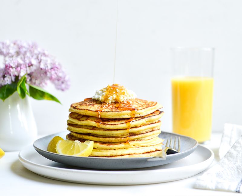 GLUTEN-FREE LEMON RICOTTA PANCAKES-2