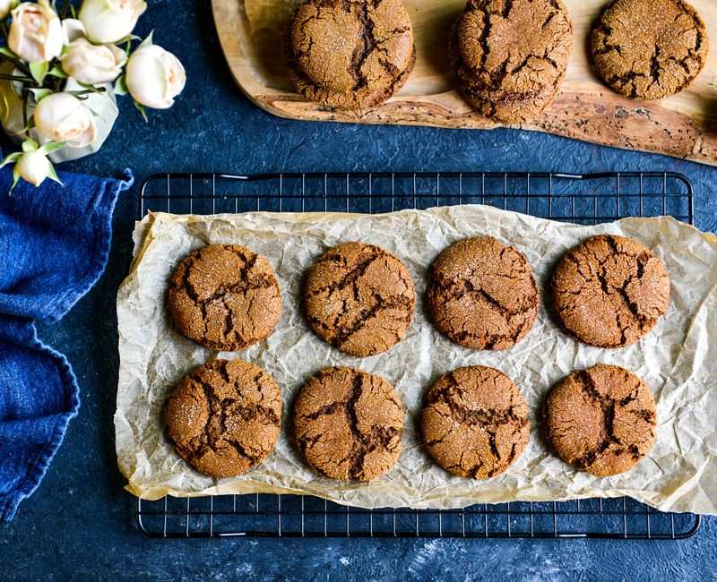 GRAIN-FREE GLUTEN-FREE GINGER MOLASSES COOKIES-1