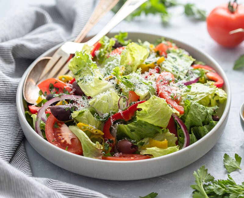 Italian Greens Salad with Red Wine Vinaigrette