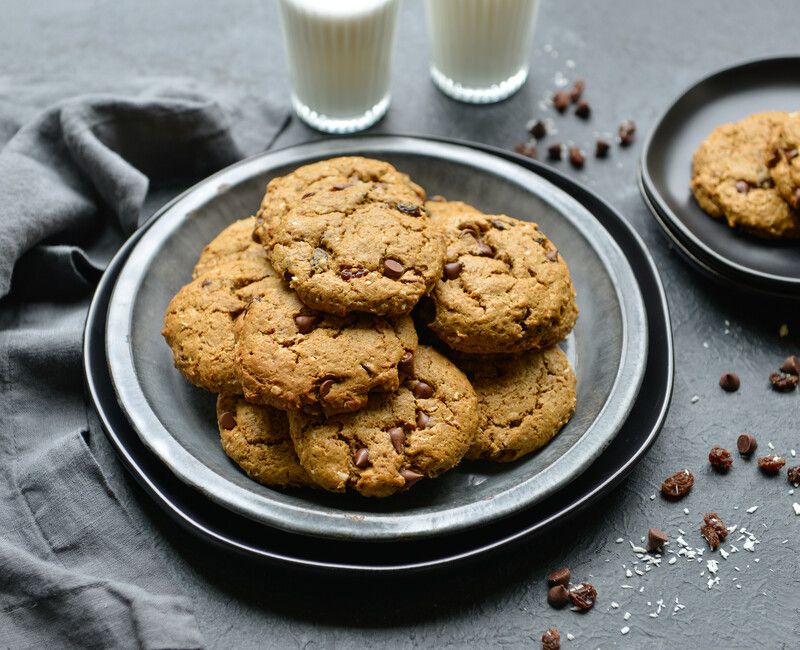 PEANUT BUTTER MONSTER COOKIES-1